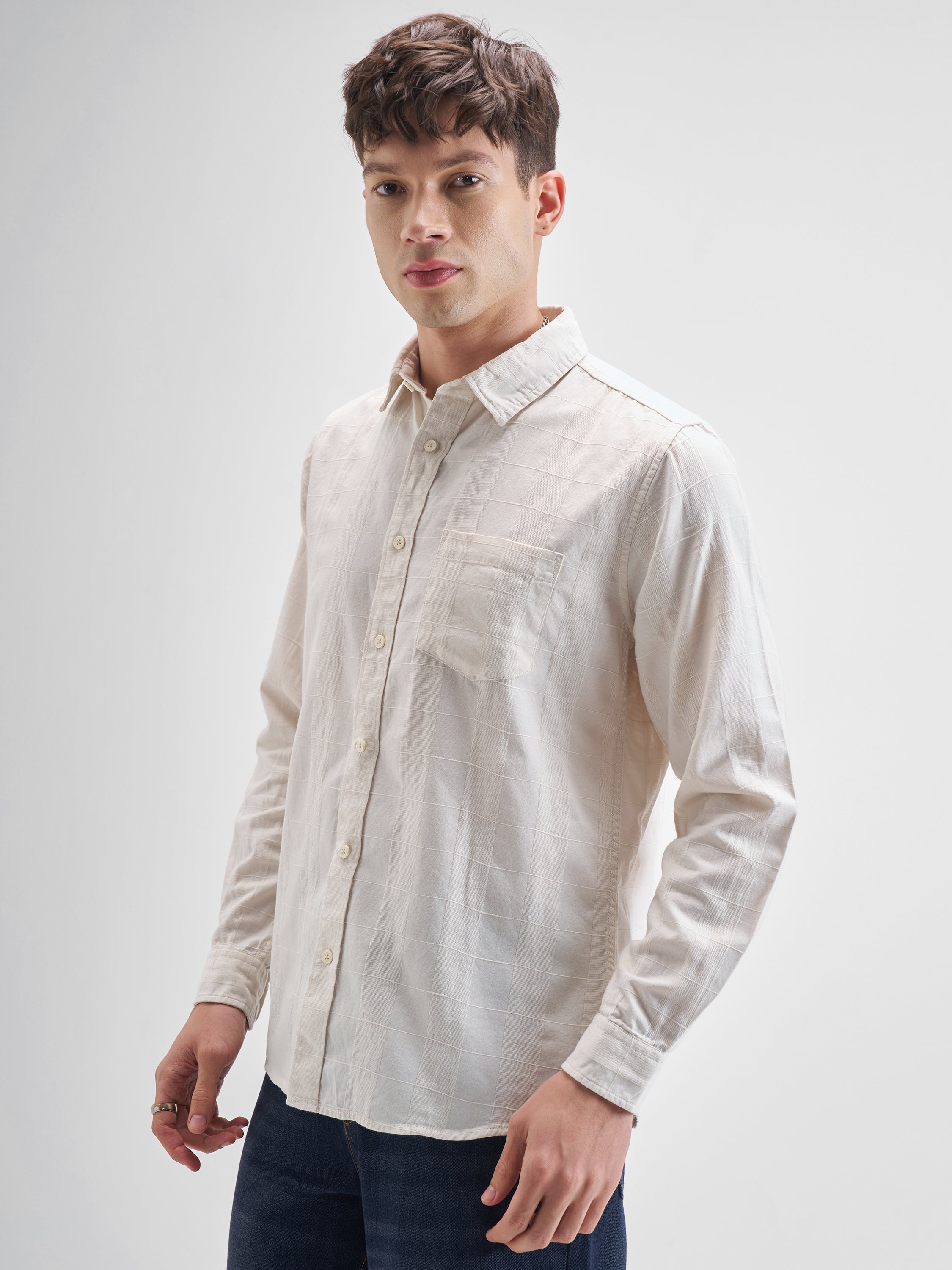 Highlander Men Off White Self Design Slim Fit Casual Shirt - Off White - Image 4