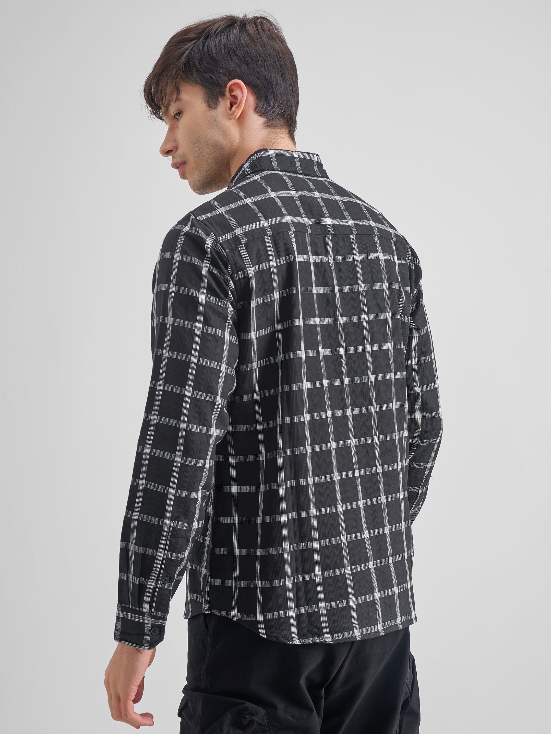 Highlander Men Black Checked Slim Fit Casual Shirt - Black - Image 3