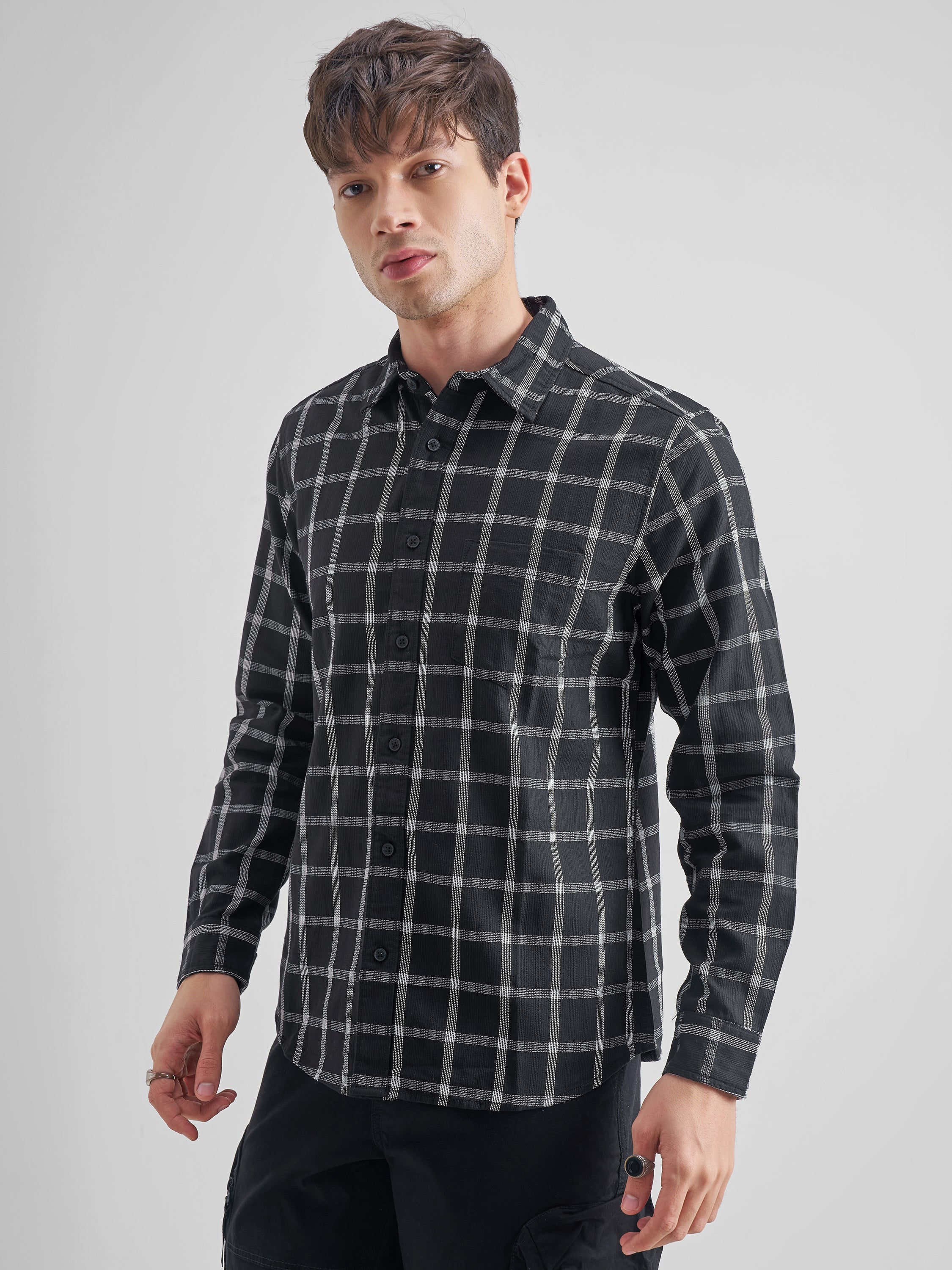 Highlander Men Black Checked Slim Fit Casual Shirt - Black - Image 4