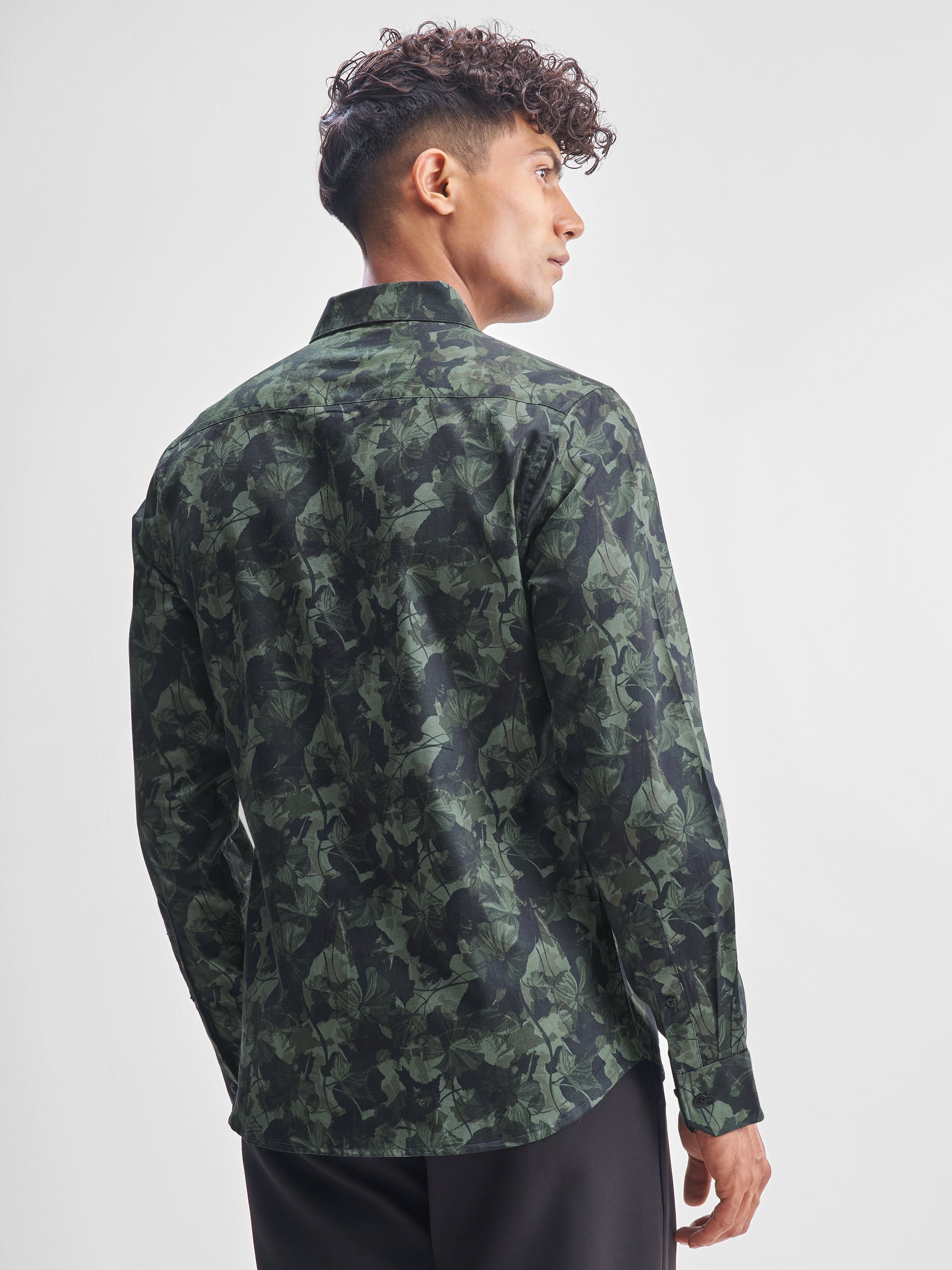 Highlander Men Olive Printed Slim Fit Casual Shirt - Olive - Image 3