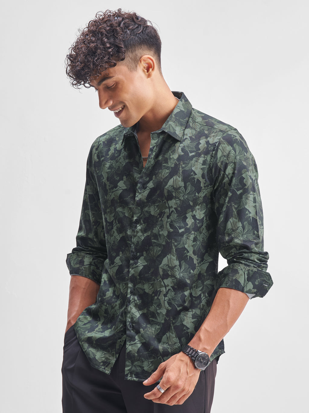 Highlander Men Olive Printed Slim Fit Casual Shirt - Olive - Image 4