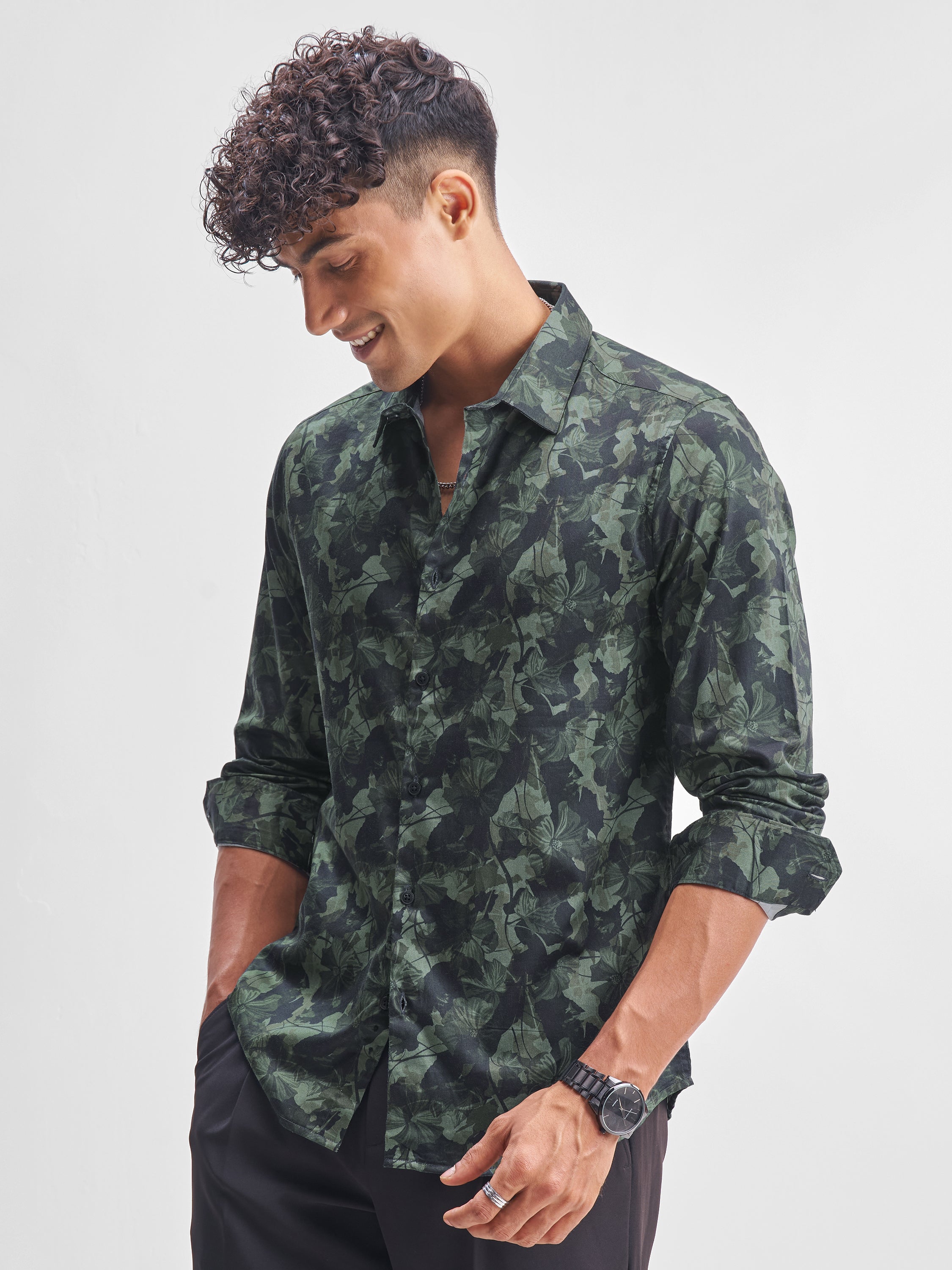 Highlander Men Olive Printed Slim Fit Casual Shirt - Olive - Image 4