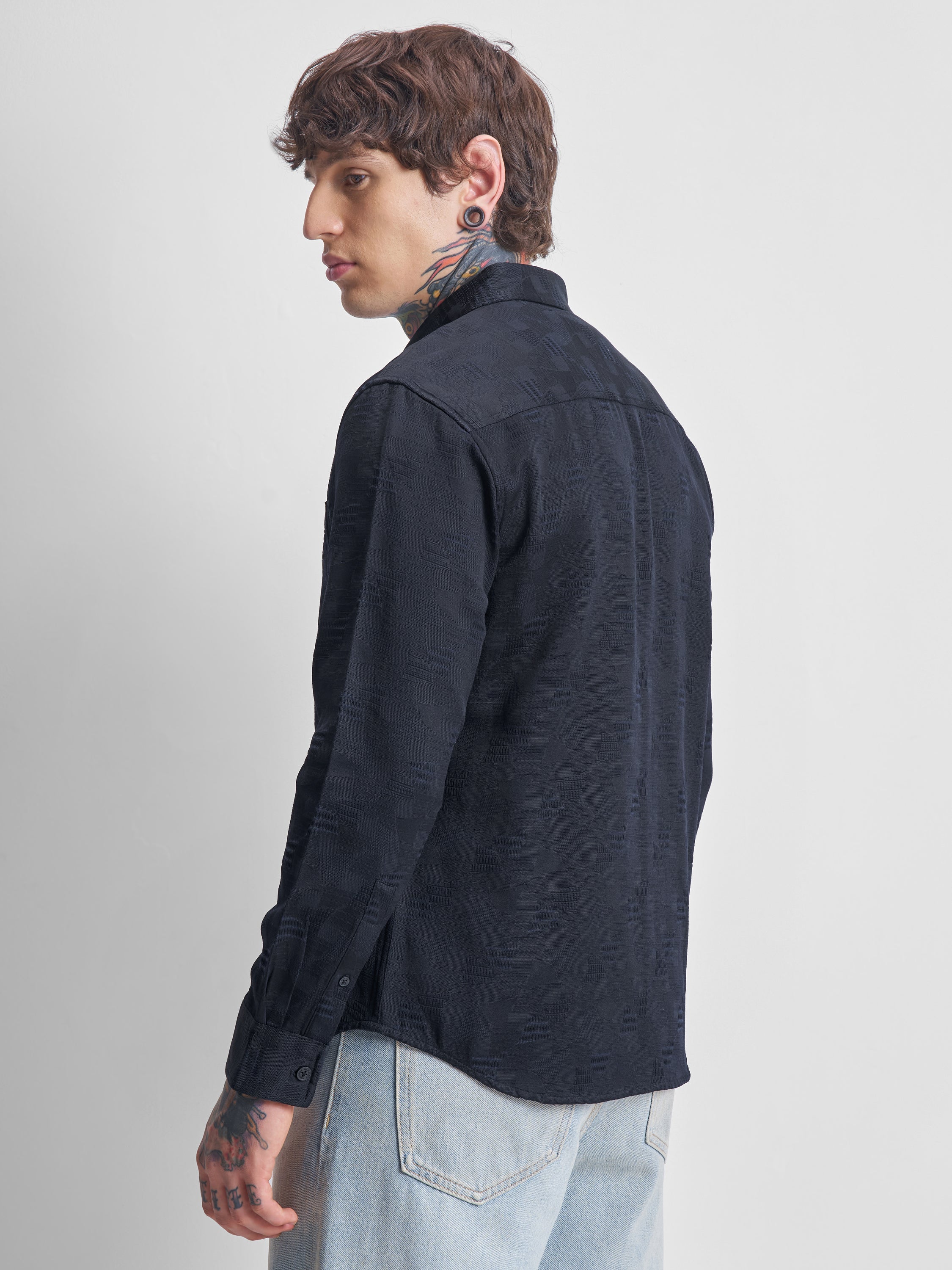Highlander Men Navy Blue Self Design Relaxed Fit Casual Shirt - Navy Blue - Image 3