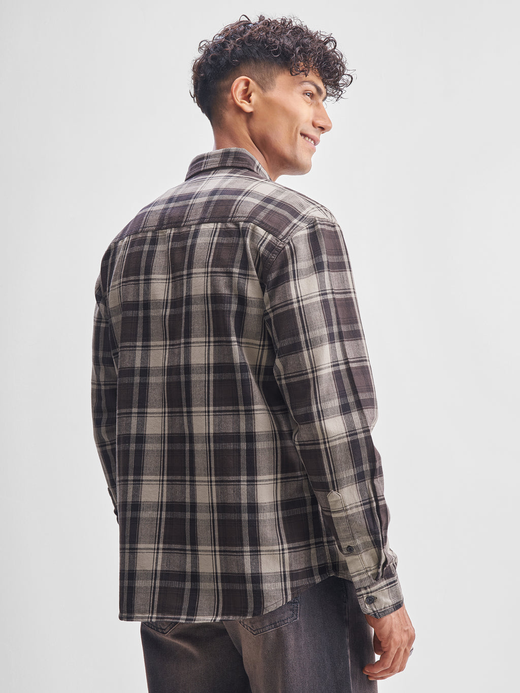 Highlander Men Brown Checked Relaxed Fit Casual Shirt - Brown - Image 3