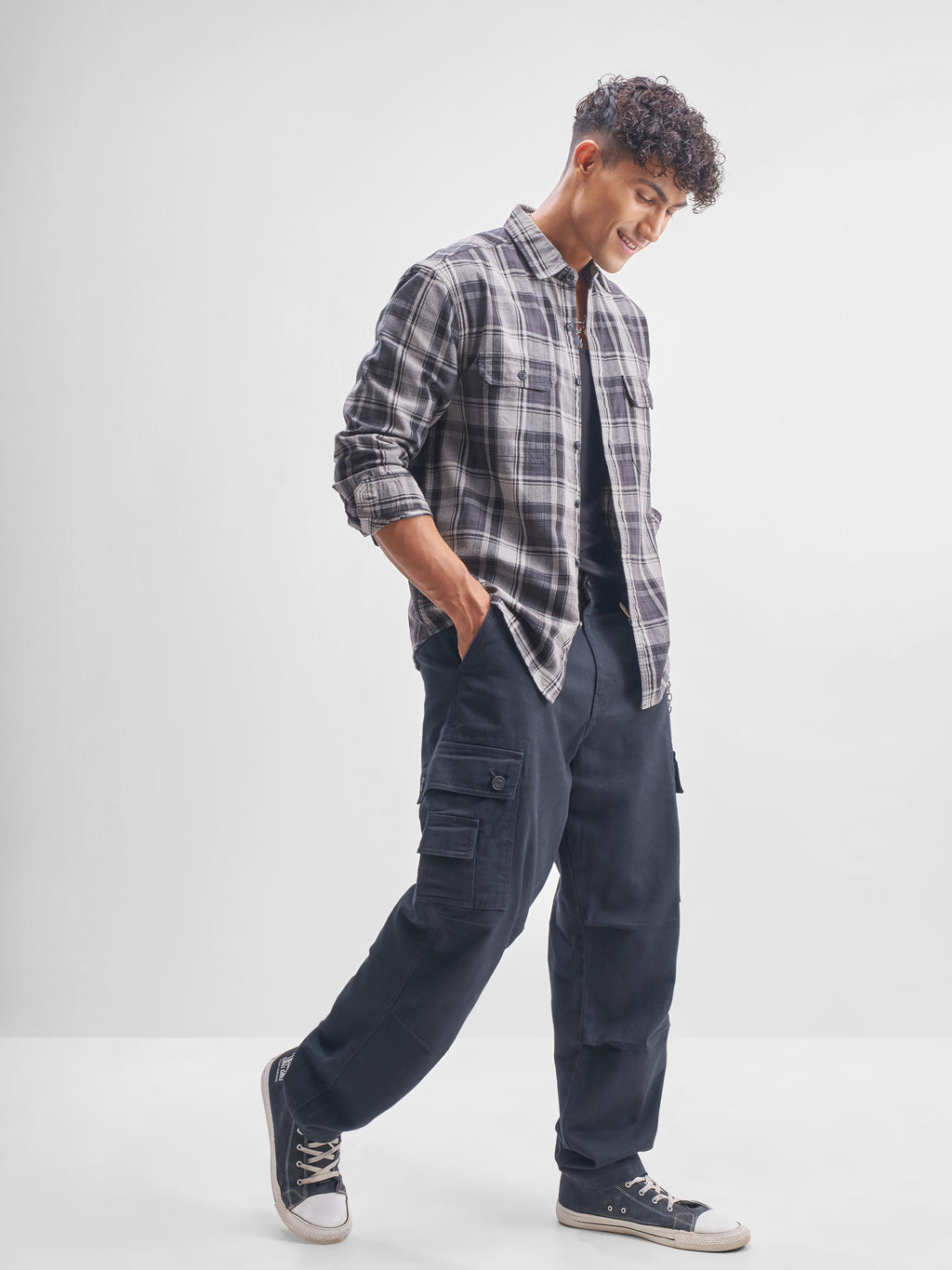 Highlander Men Charcoal Checked Relaxed Fit Casual Shirt - Charcoal - Image 2