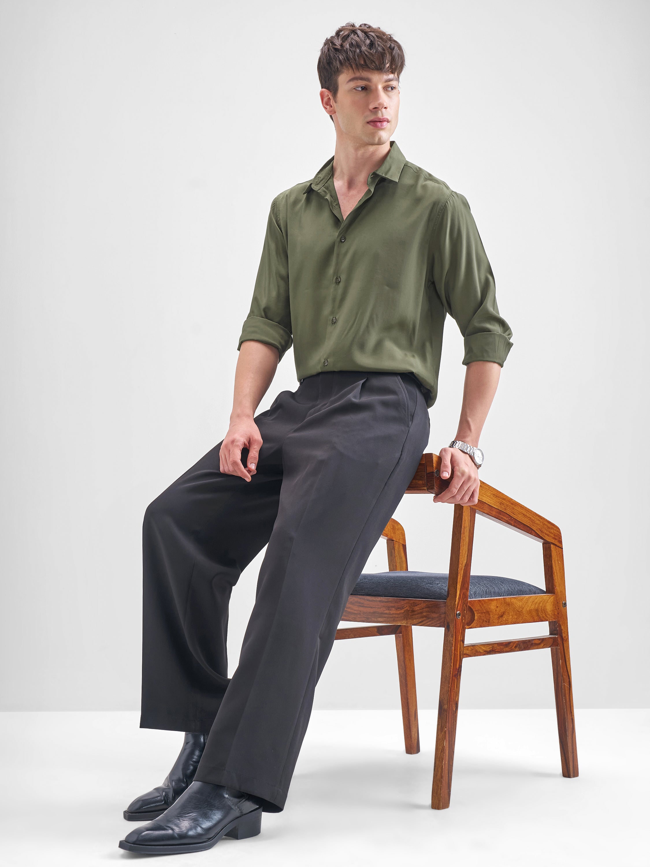 Highlander Men Olive Solid Relaxed Fit Casual Shirt - Olive - Image 2