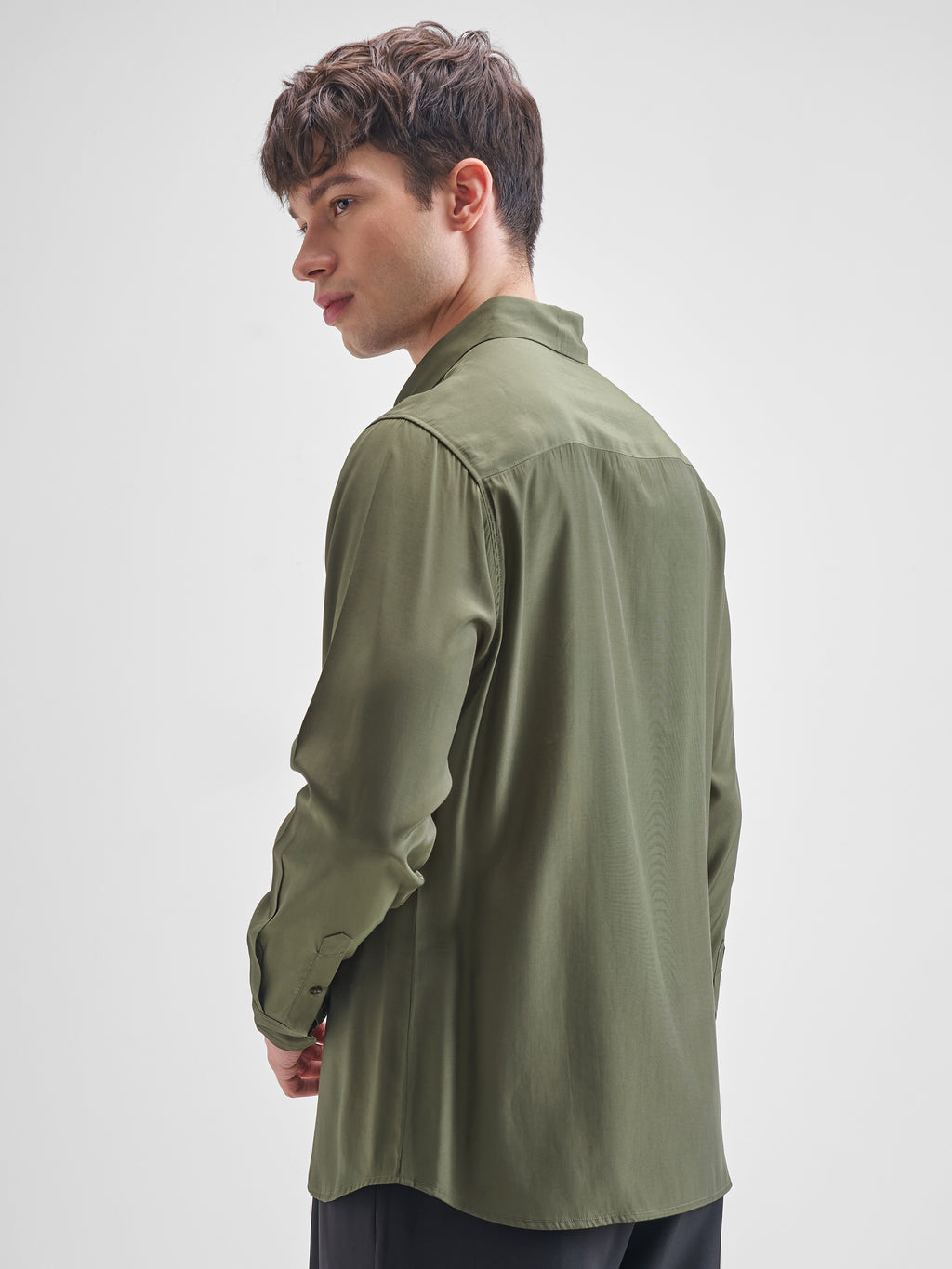 Highlander Men Olive Solid Relaxed Fit Casual Shirt - Olive - Image 3