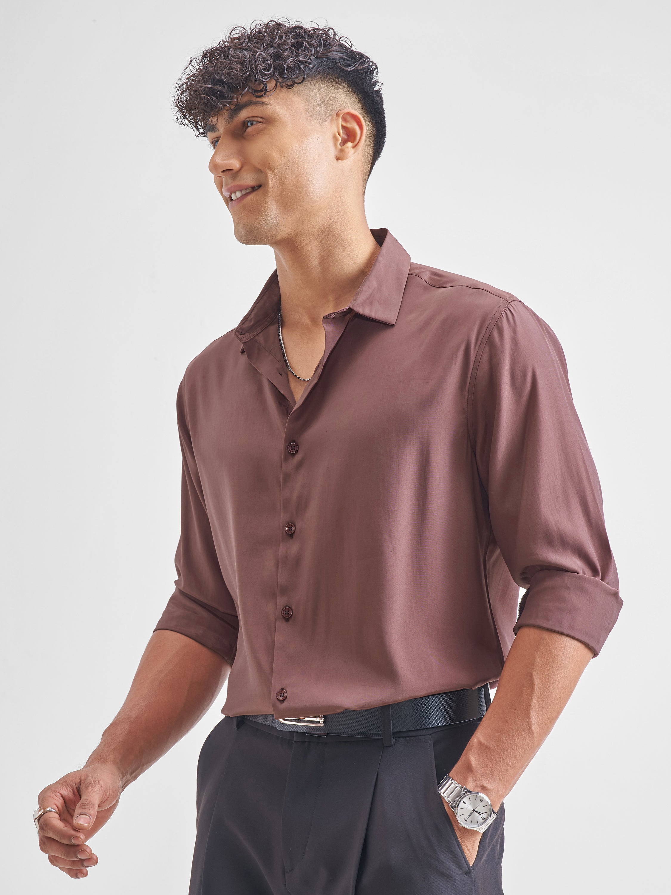 Highlander Men Burgundy Solid Relaxed Fit Casual Shirt - Burgundy - Image 4