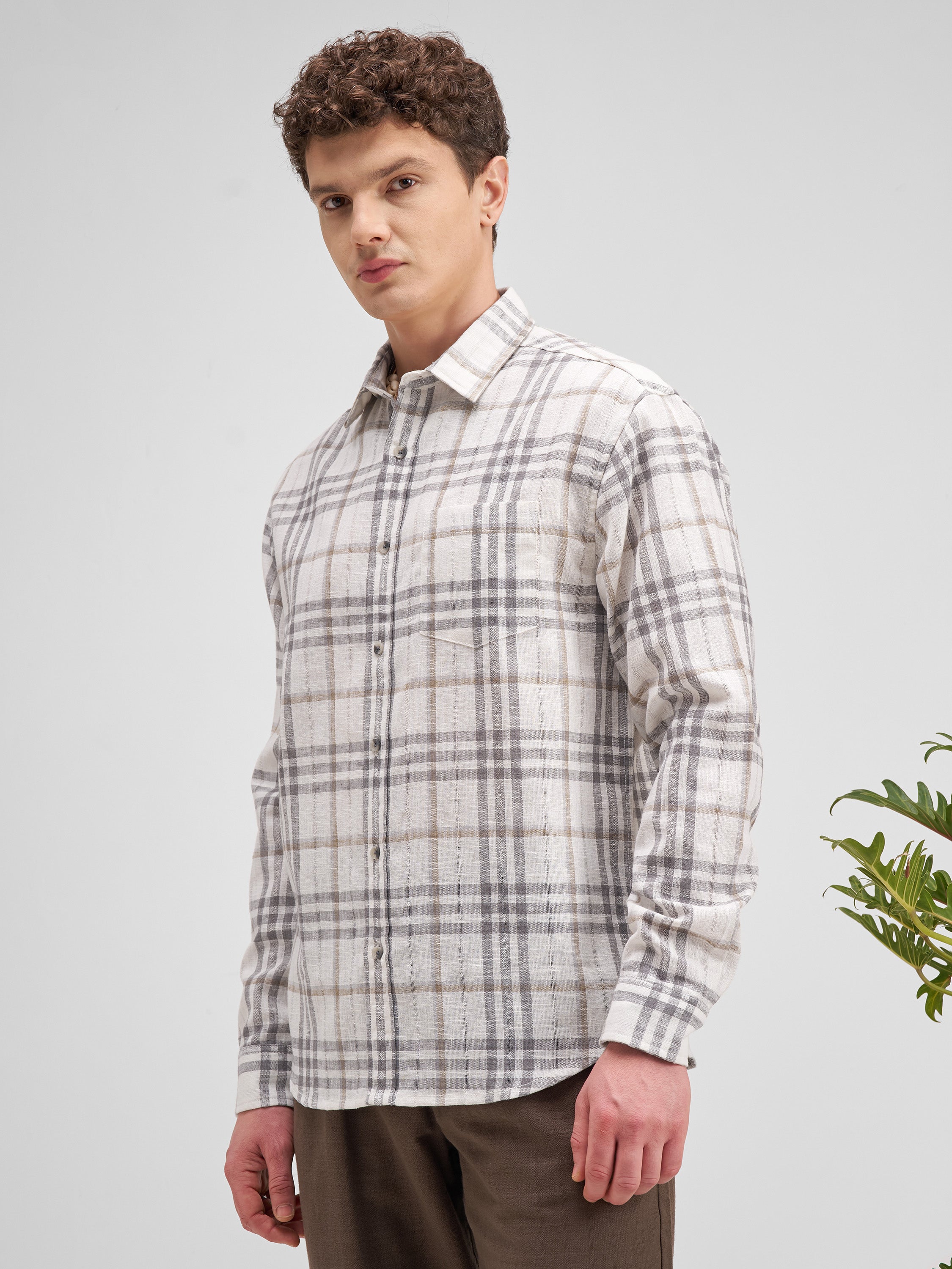 Highlander Men Grey Checked Regular Fit Casual Shirt - Grey - Image 4