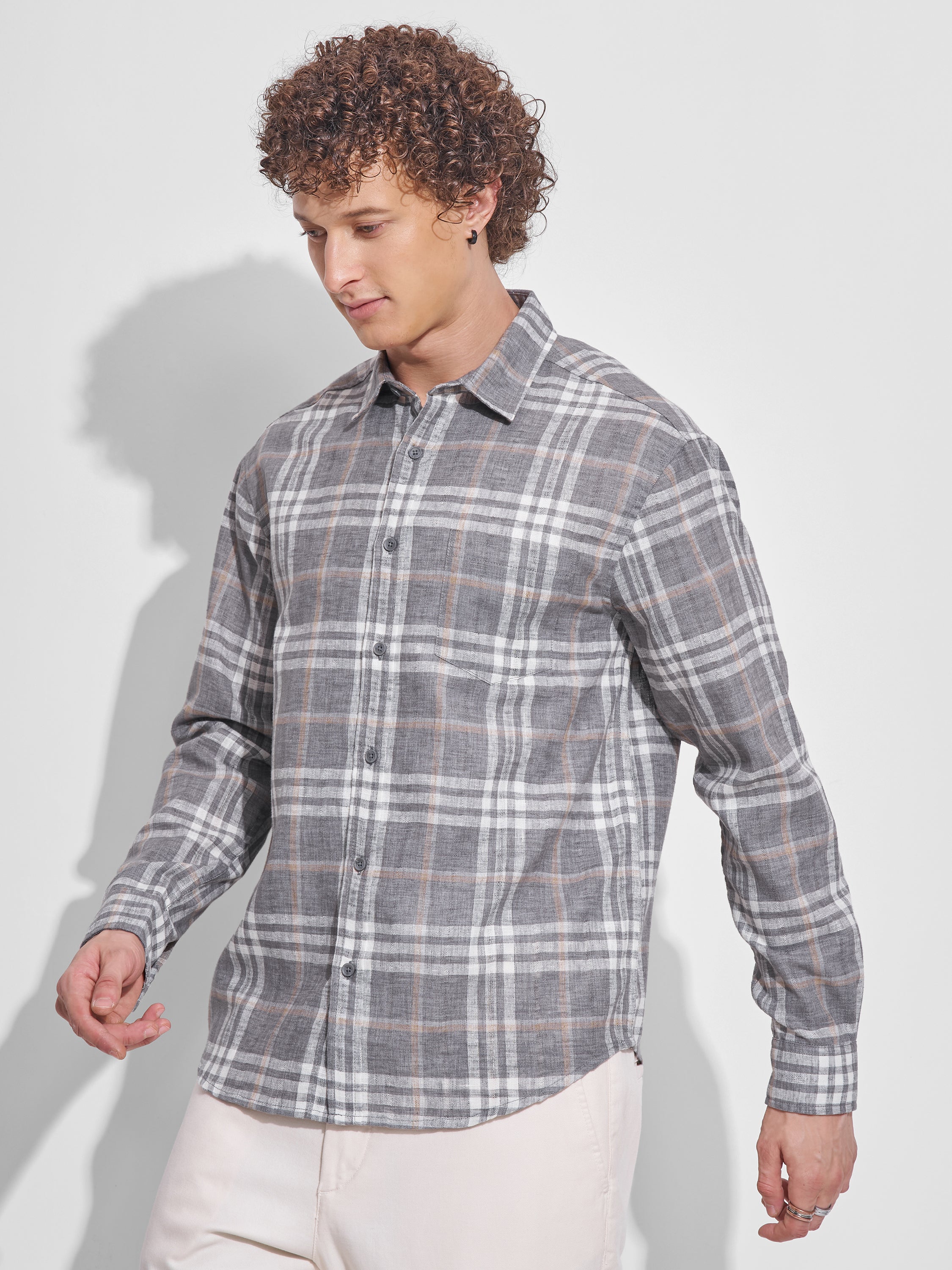 Highlander Men Cream Checked Relaxed Fit Casual Shirt - Cream - Image 4