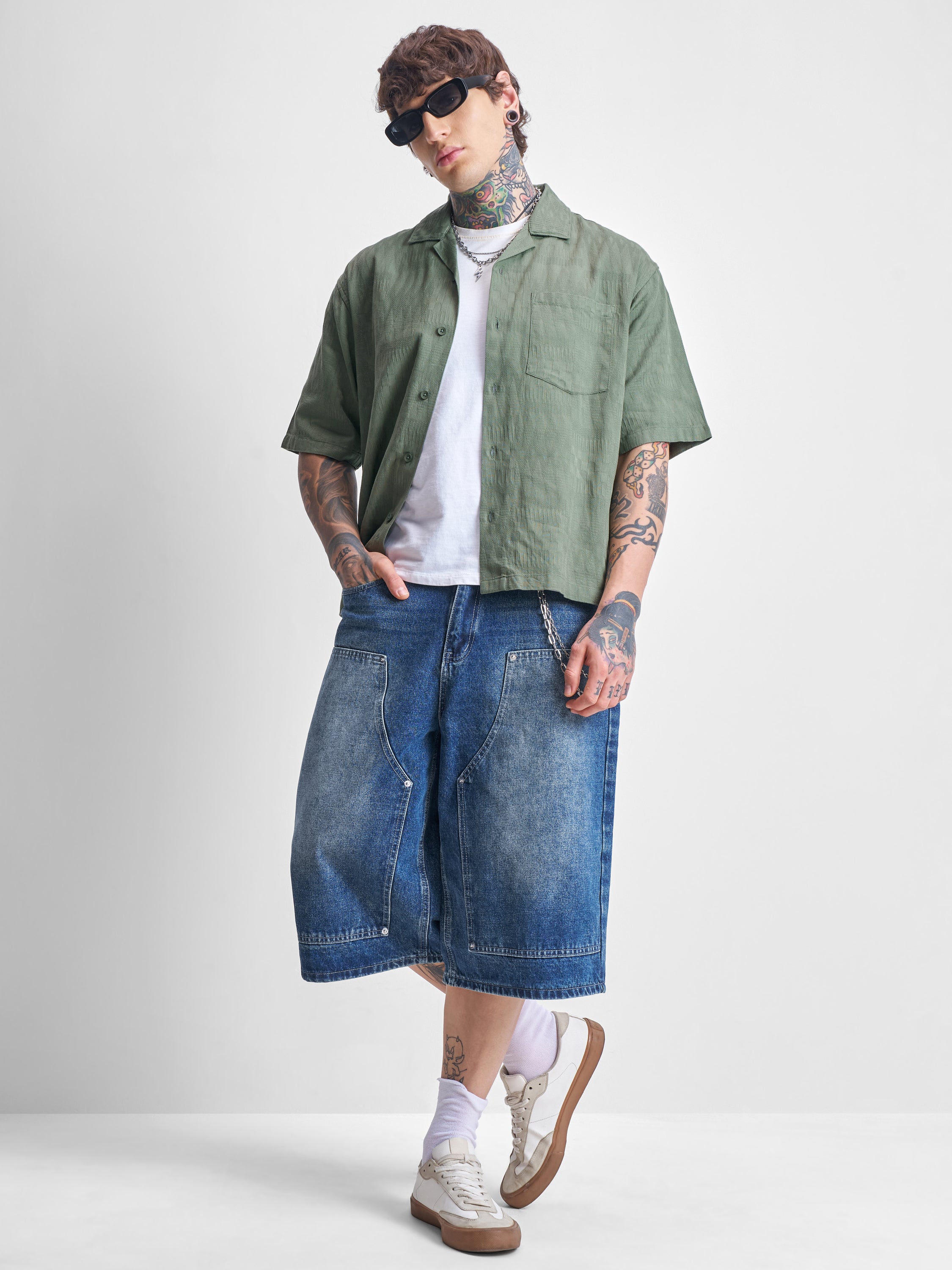 Highlander Men Green Self Design Boxy Fit Casual Shirt - Green - Image 2