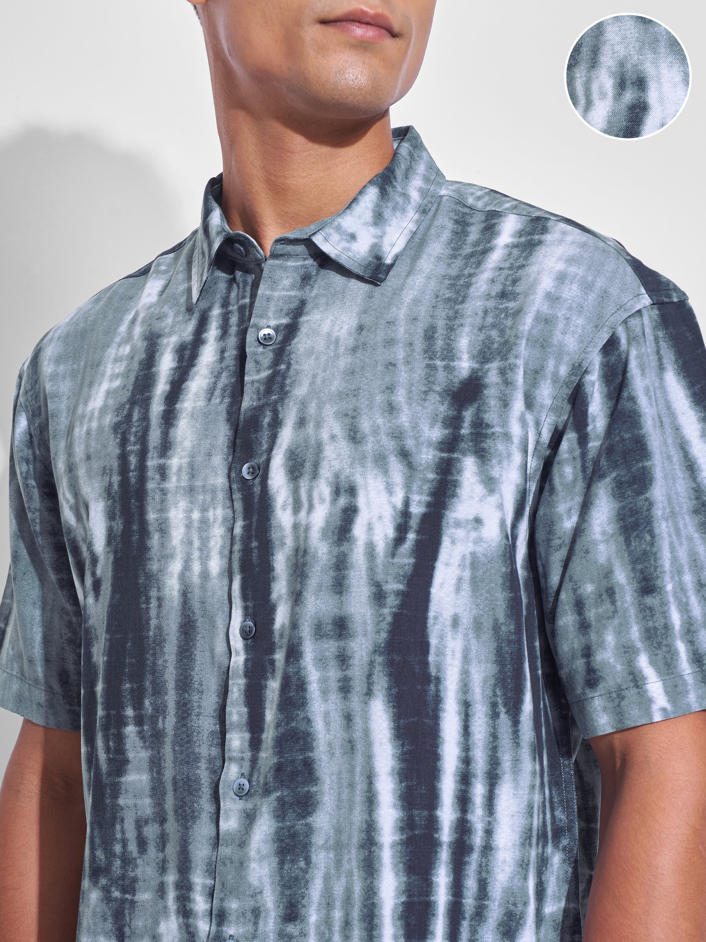 Highlander Men Grey Printed Oversized Fit Casual Shirt - Grey - Image 5