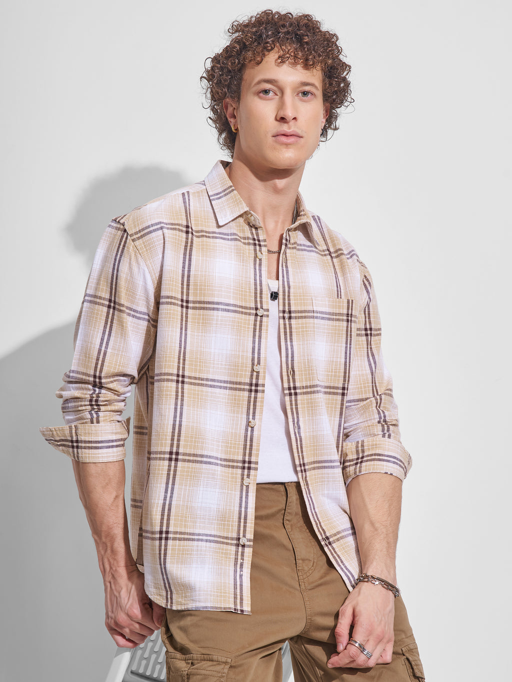 Highlander Men Beige Checked Relaxed Fit Casual Shirt - Beige - Image 1