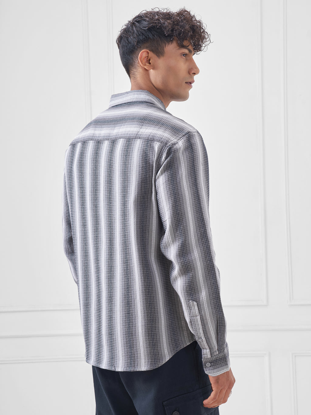 Highlander Men Grey Striped Relaxed Fit Casual Shirt - Grey - Image 3