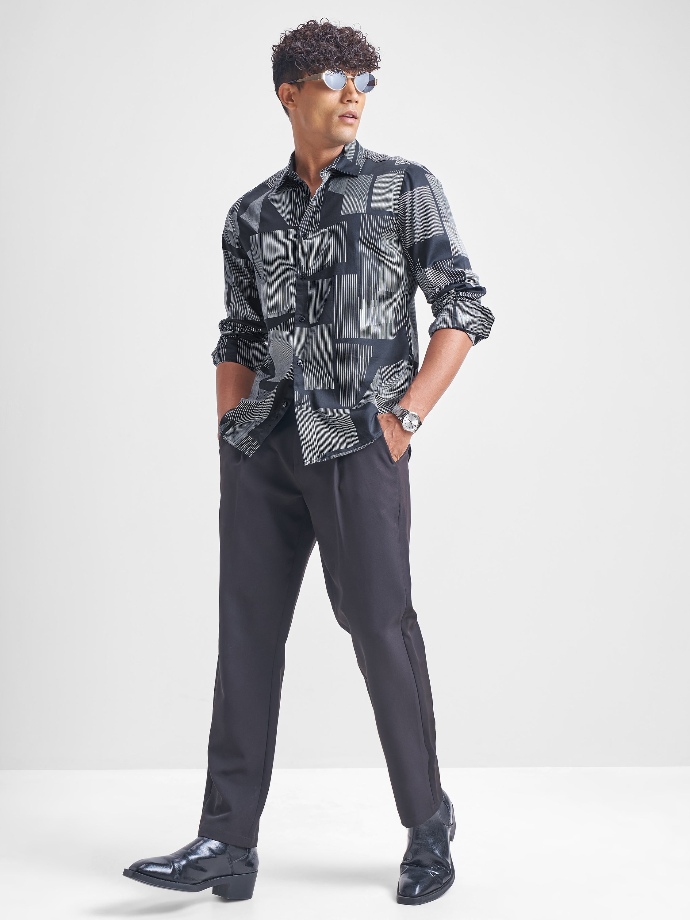 Highlander Men Navy Blue Printed Slim Fit Casual Shirt - Navy Blue - Image 2