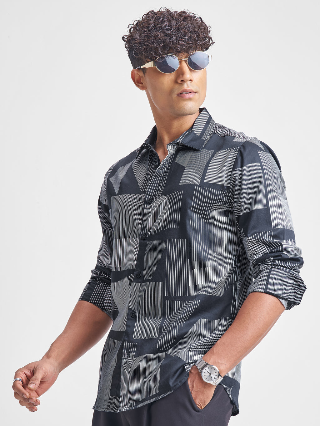 Highlander Men Navy Blue Printed Slim Fit Casual Shirt - Navy Blue - Image 4