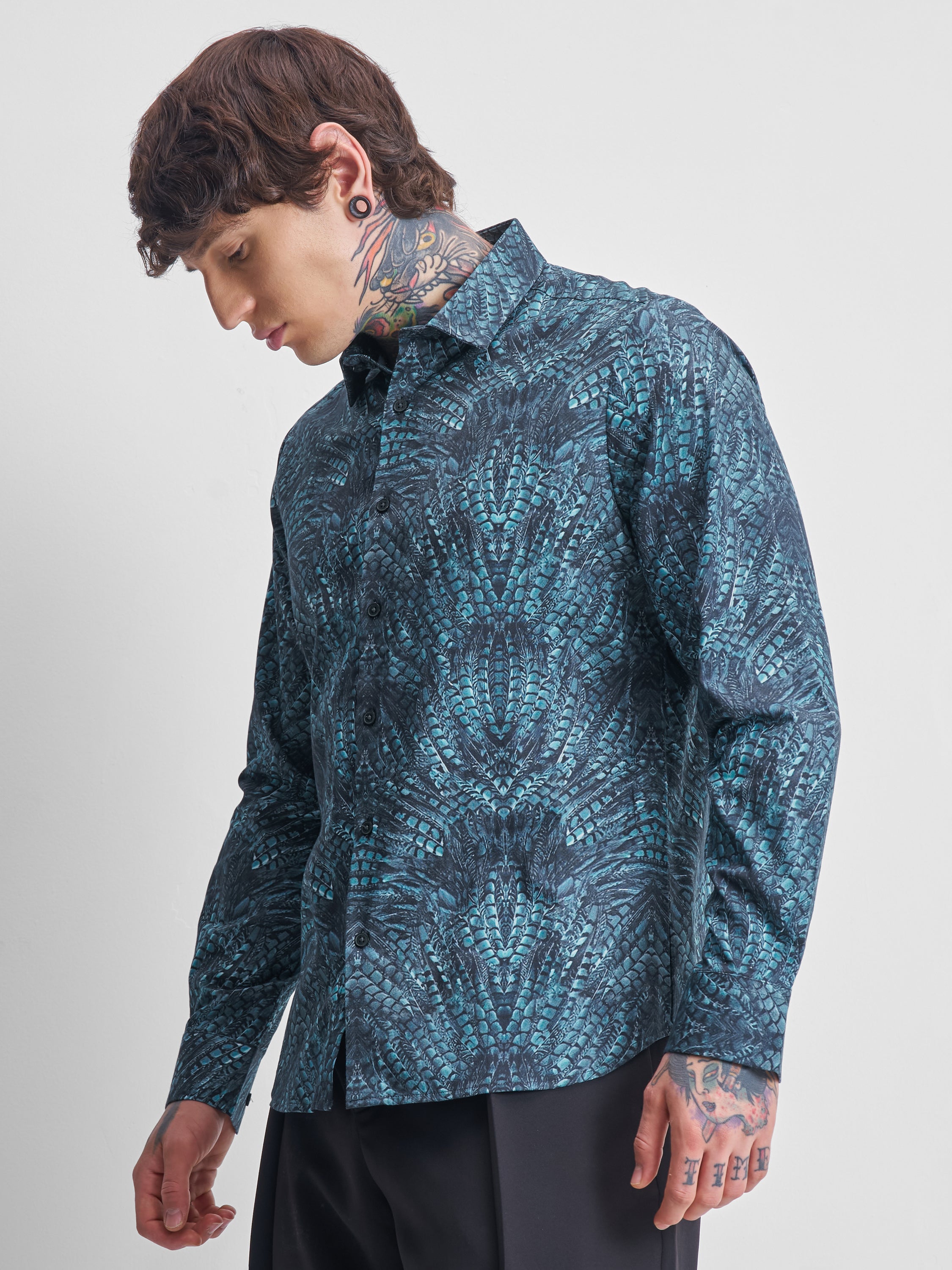 Highlander Men Teal Printed Slim Fit Casual Shirt - Teal - Image 4