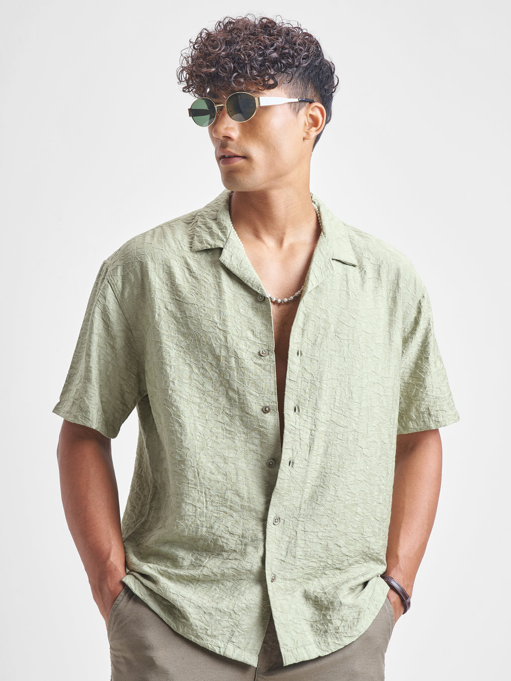 Highlander Men Green Self Design Relaxed Fit Casual Shirt - Green - Image 1