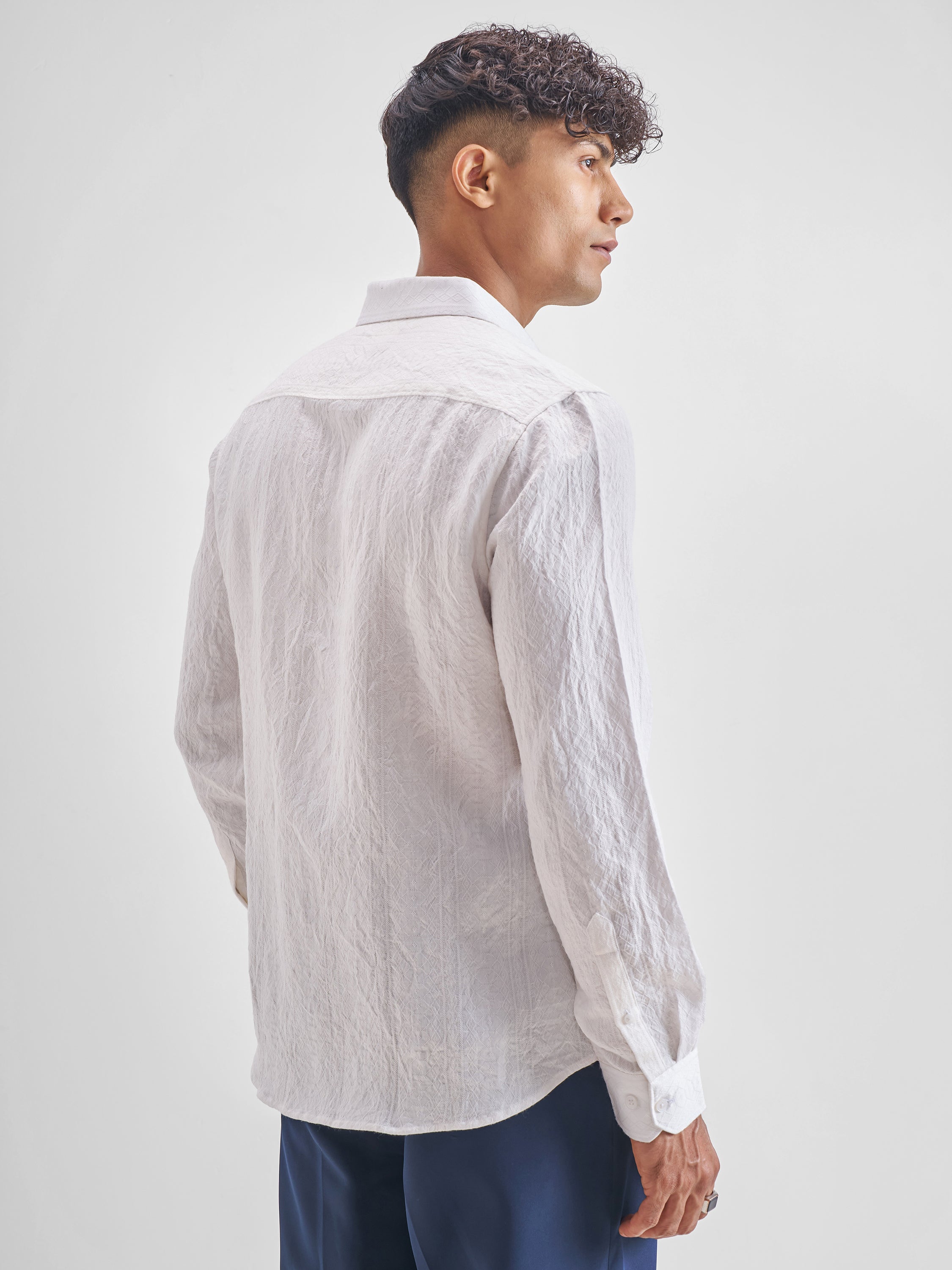 Highlander Men White Crushed Slim Fit Casual Shirt - White - Image 3