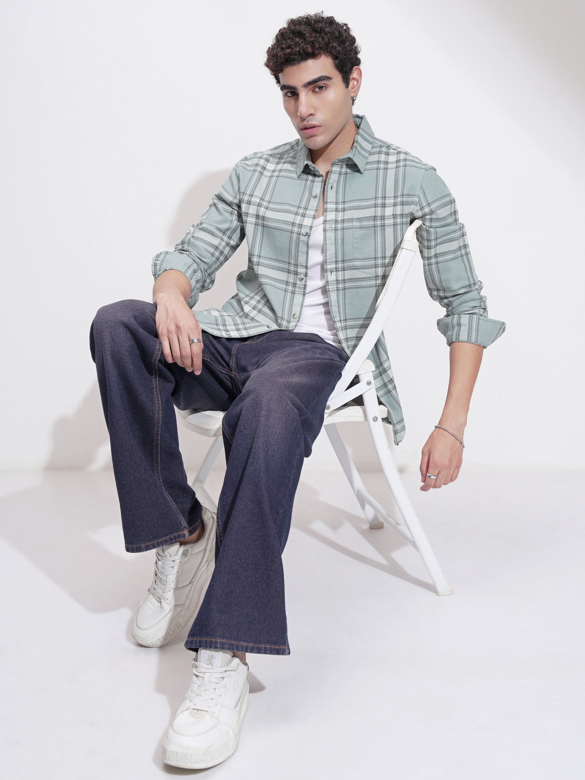Highlander Men Green Checked Slim Fit Casual Shirt - Green - Image 2