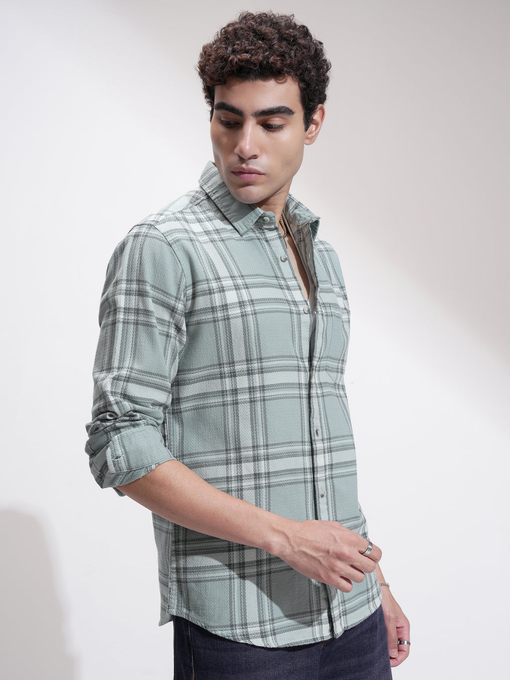 Highlander Men Green Checked Slim Fit Casual Shirt - Green - Image 6