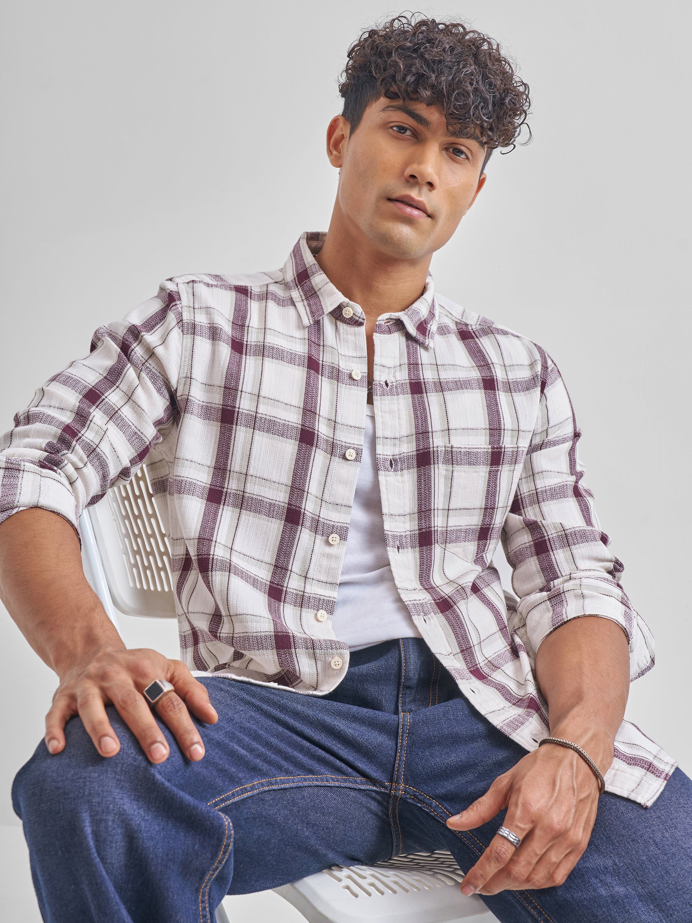 Highlander Men Maroon Checked Slim Fit Casual Shirt - Maroon - Image 1