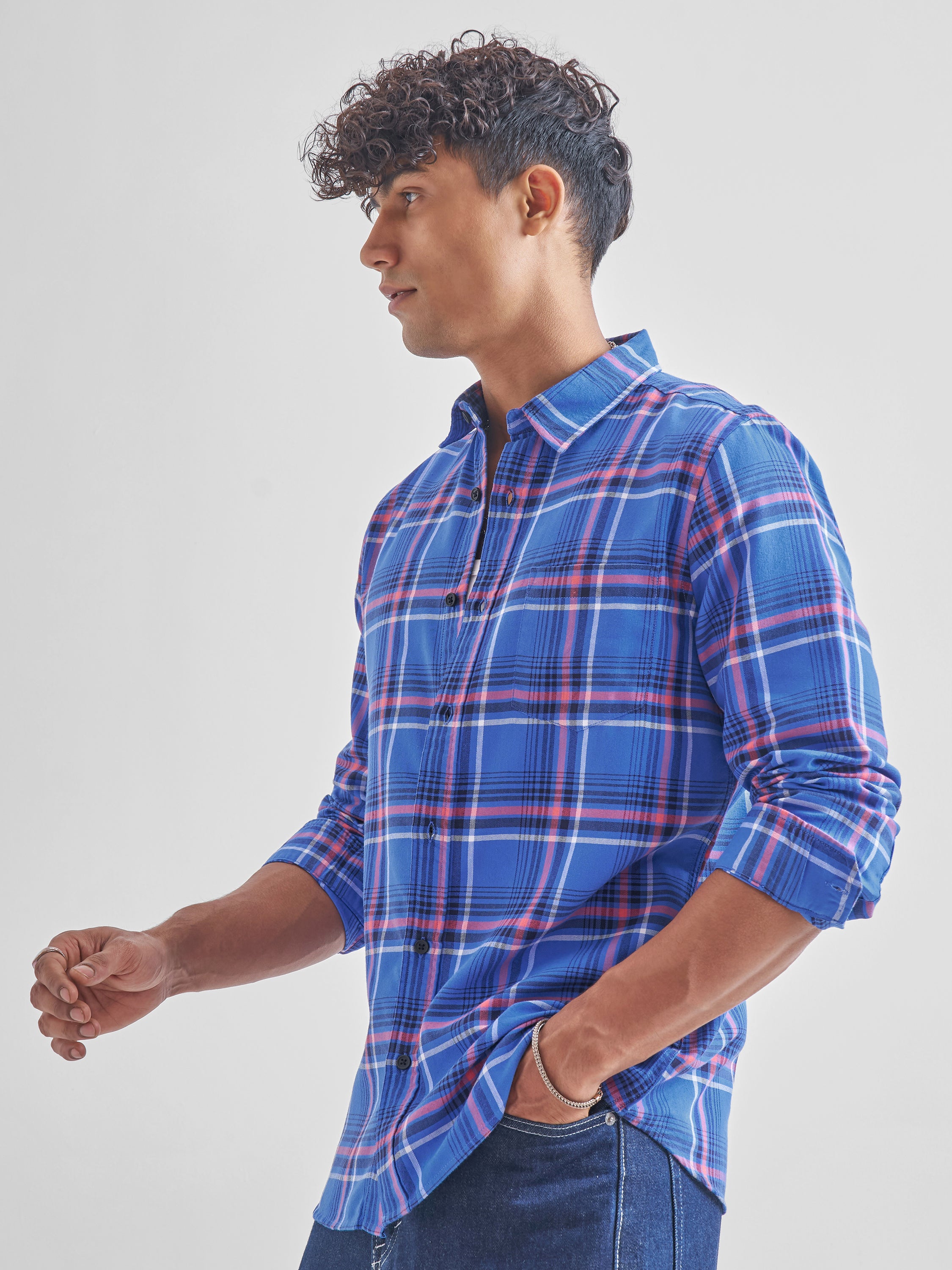 Highlander Men Blue Checked Slim Fit Casual Shirt - Blue - Image 4