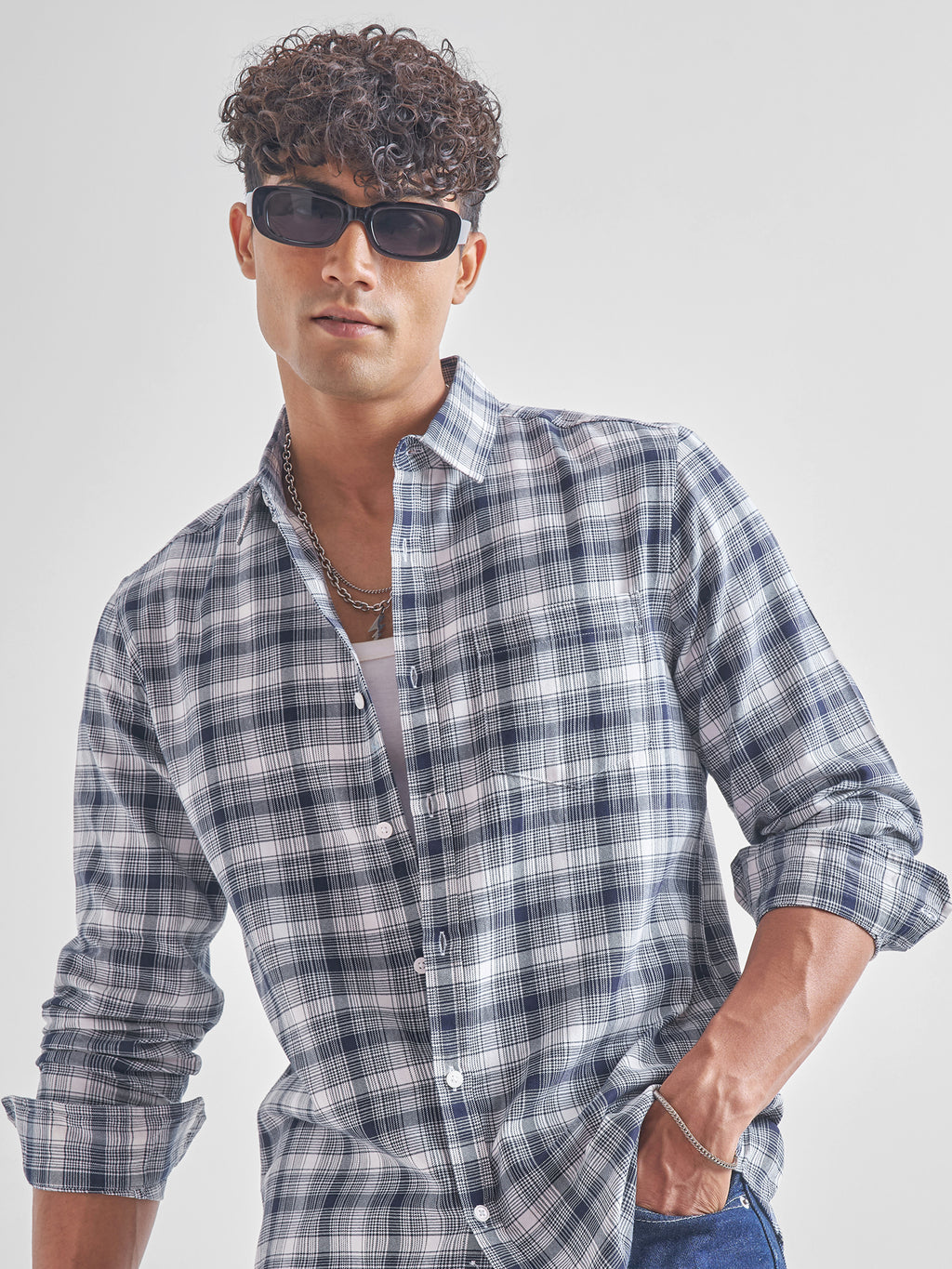 Highlander Men White Checked Slim Fit Casual Shirt - White - Image 1
