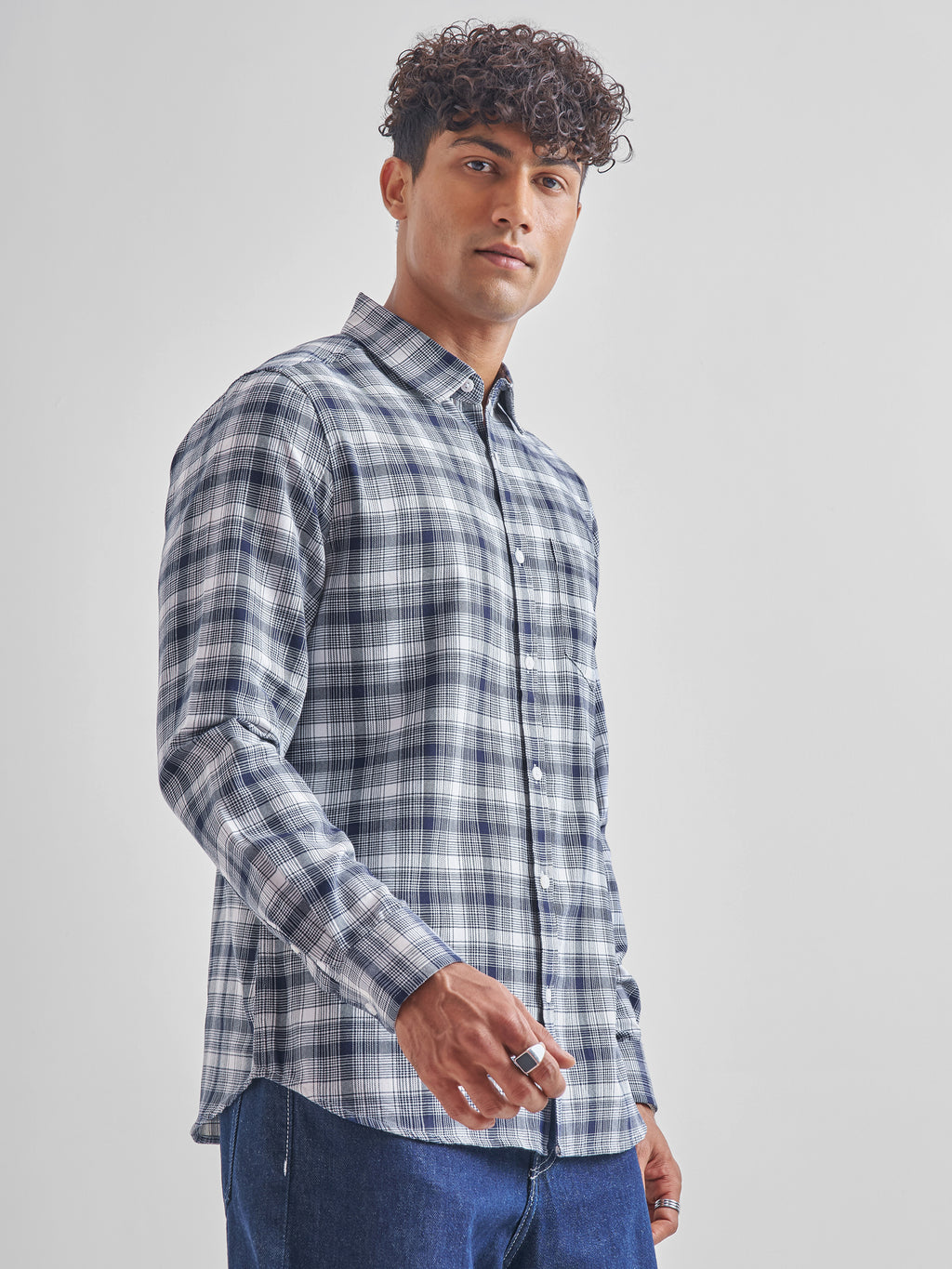 Highlander Men White Checked Slim Fit Casual Shirt - White - Image 6