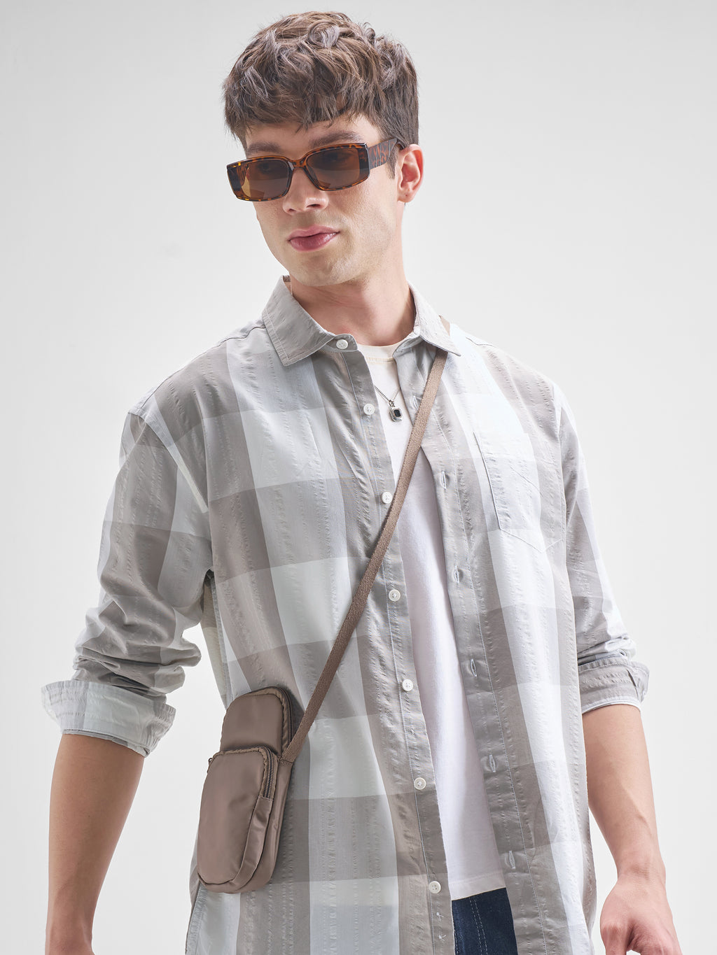 Highlander Men Grey Checked Relaxed Fit Casual Shirt - Grey - Image 1