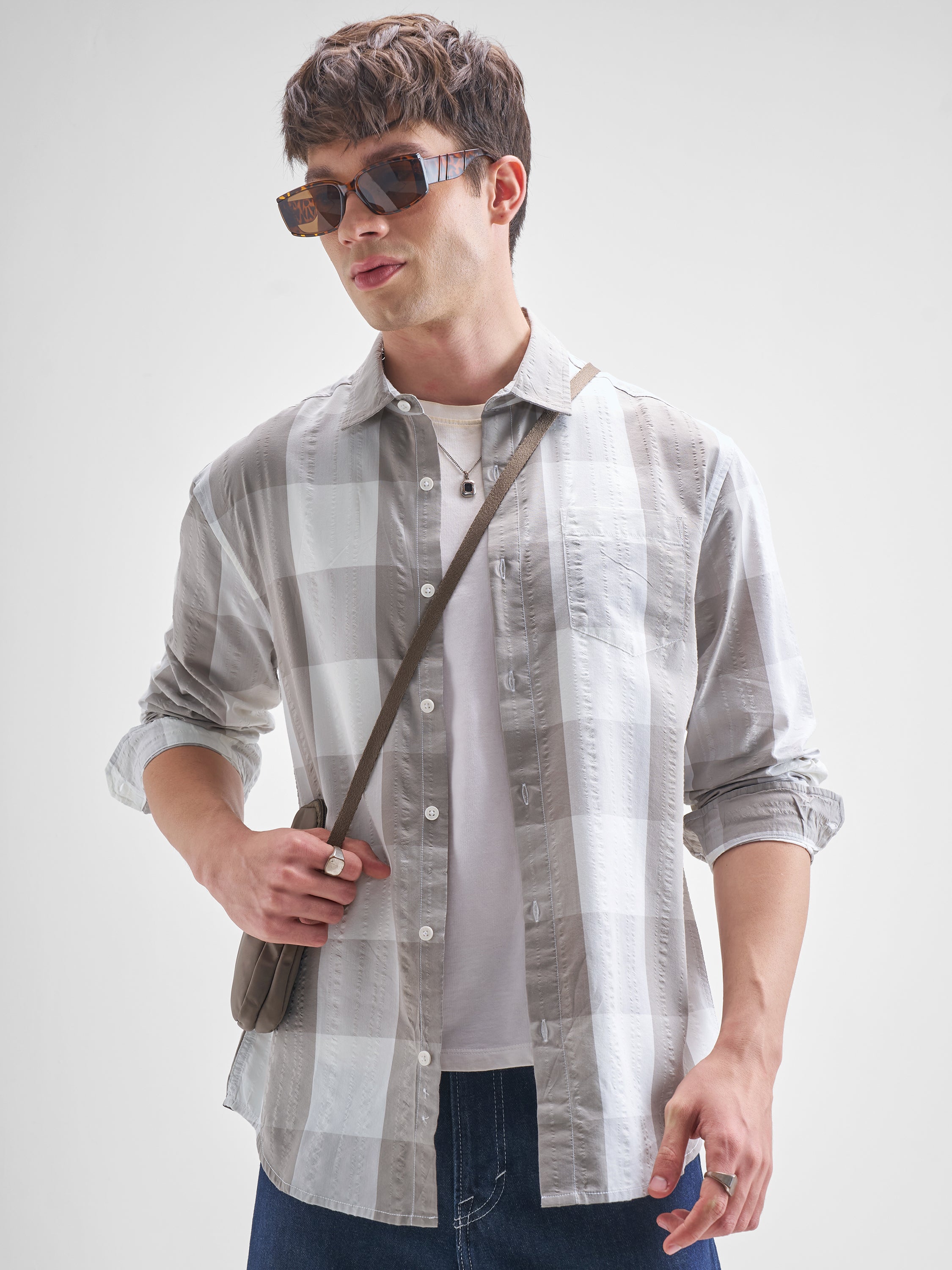 Highlander Men Grey Checked Relaxed Fit Casual Shirt - Grey - Image 6