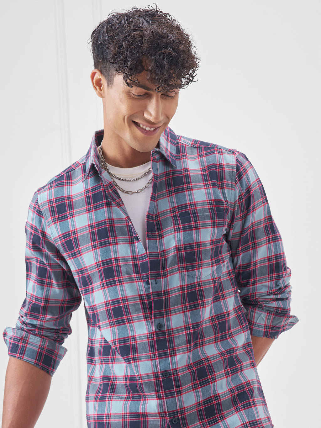 Highlander Men Navy Blue Checked Slim Fit Casual Shirt - Navy Blue - Image 1