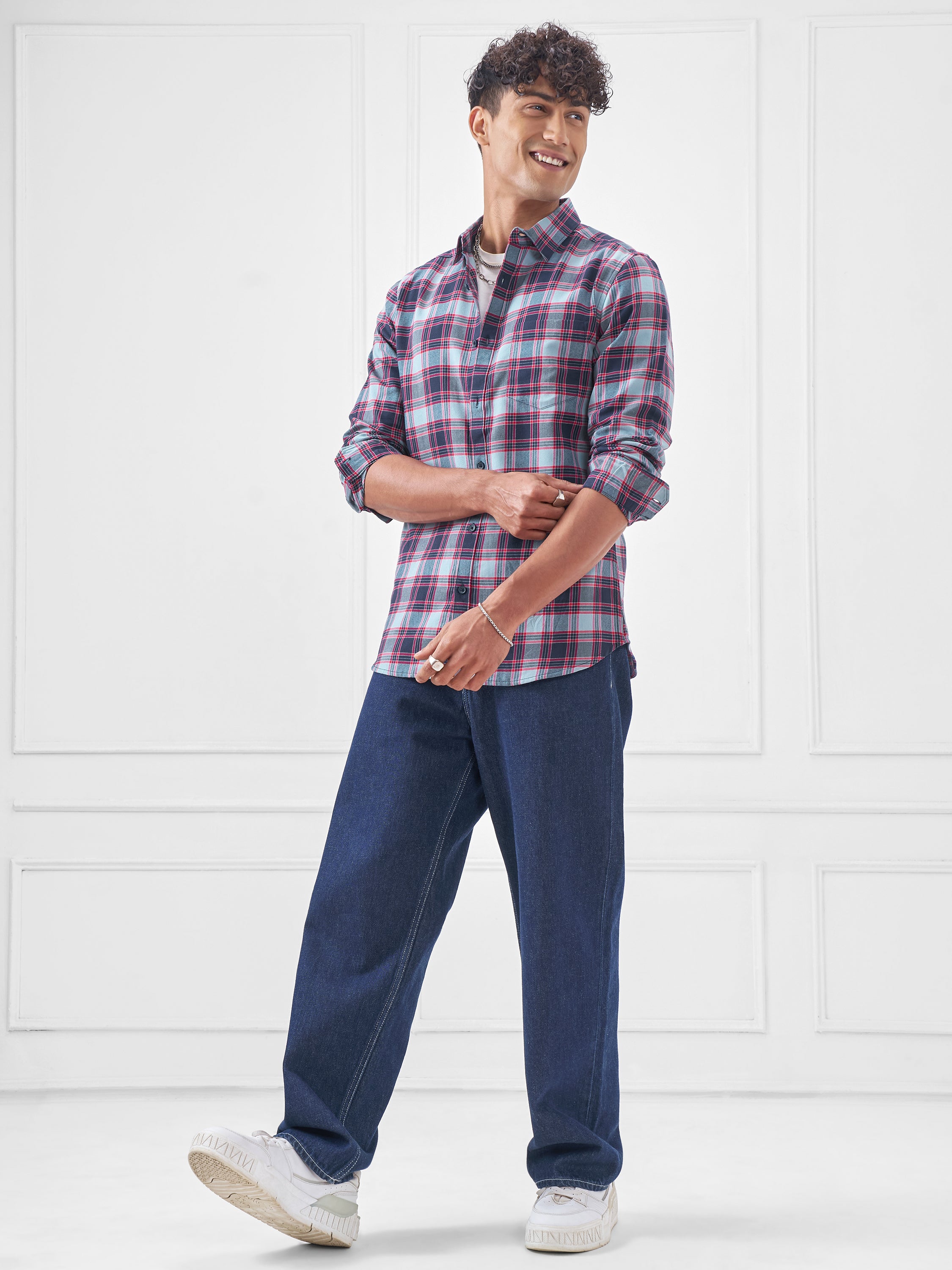 Highlander Men Navy Blue Checked Slim Fit Casual Shirt - Navy Blue - Image 2