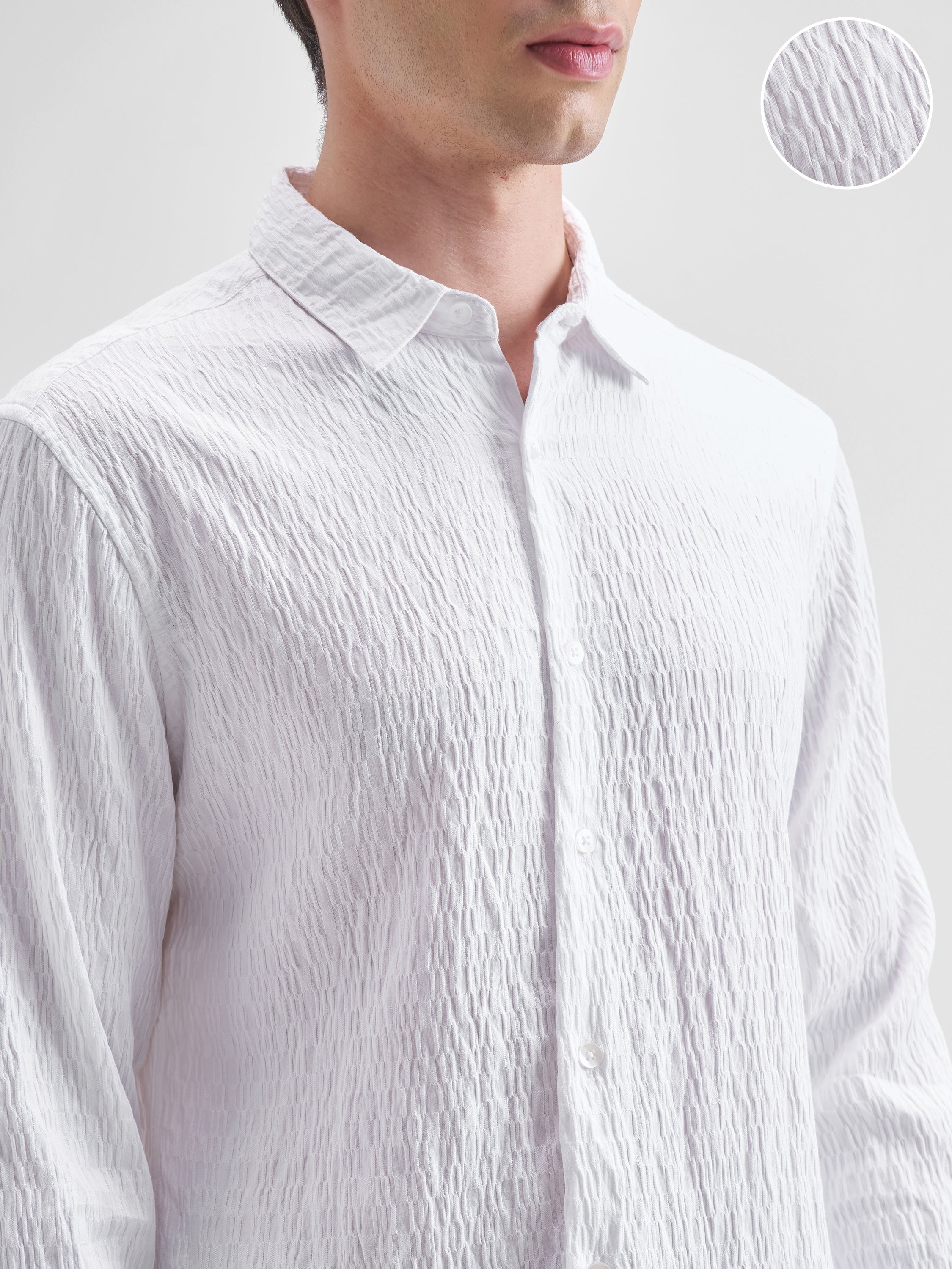 Highlander Men White Crushed Slim Fit Casual Shirt - White - Image 5