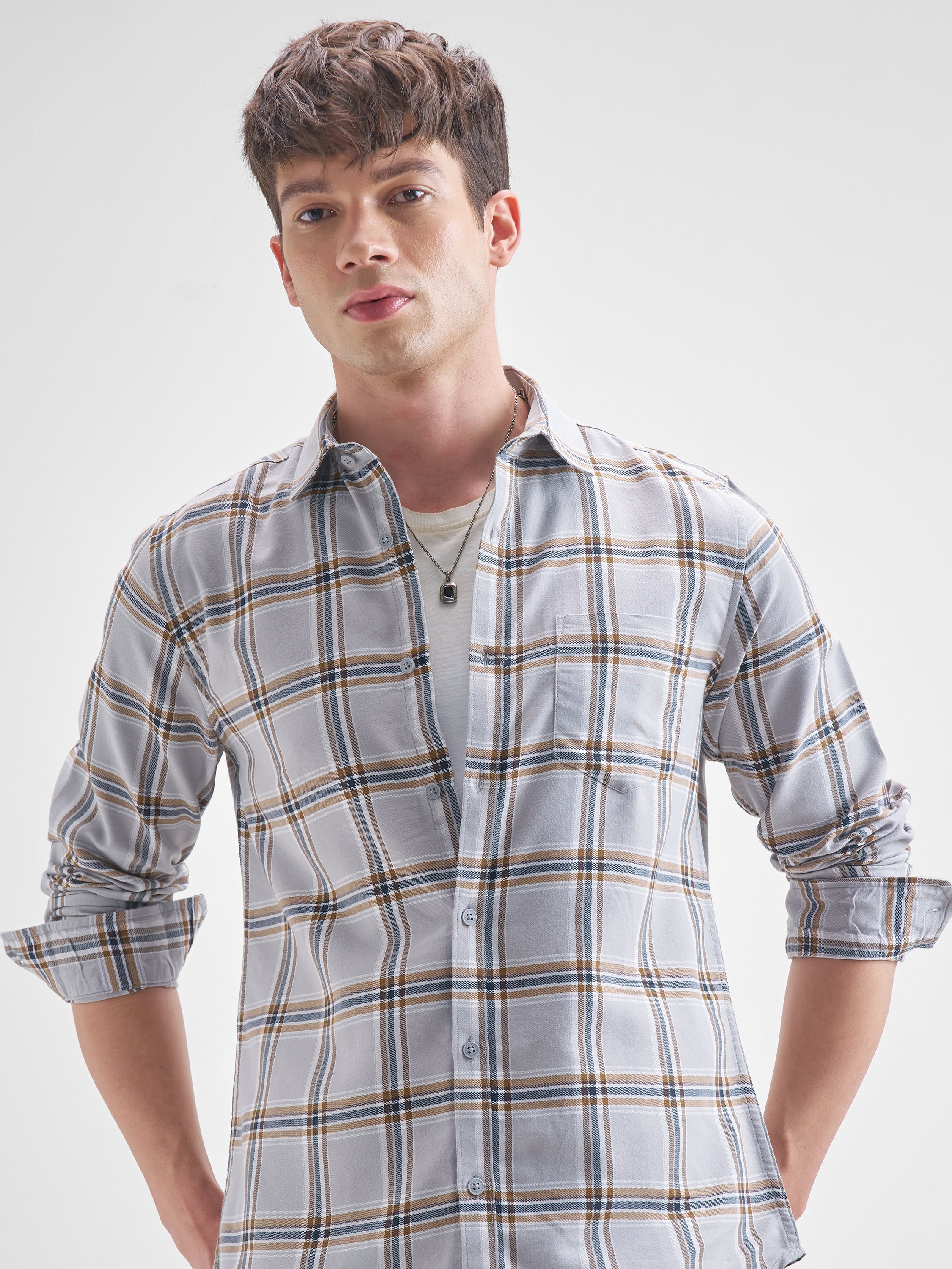 Highlander Men Grey Checked Slim Fit Casual Shirt - Grey - Image 1
