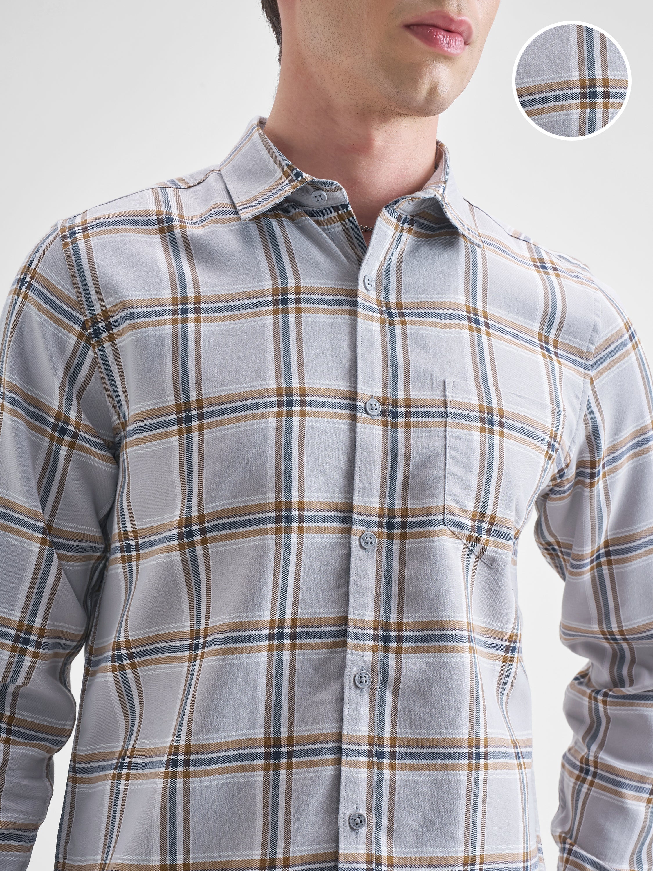 Highlander Men Grey Checked Slim Fit Casual Shirt - Grey - Image 5