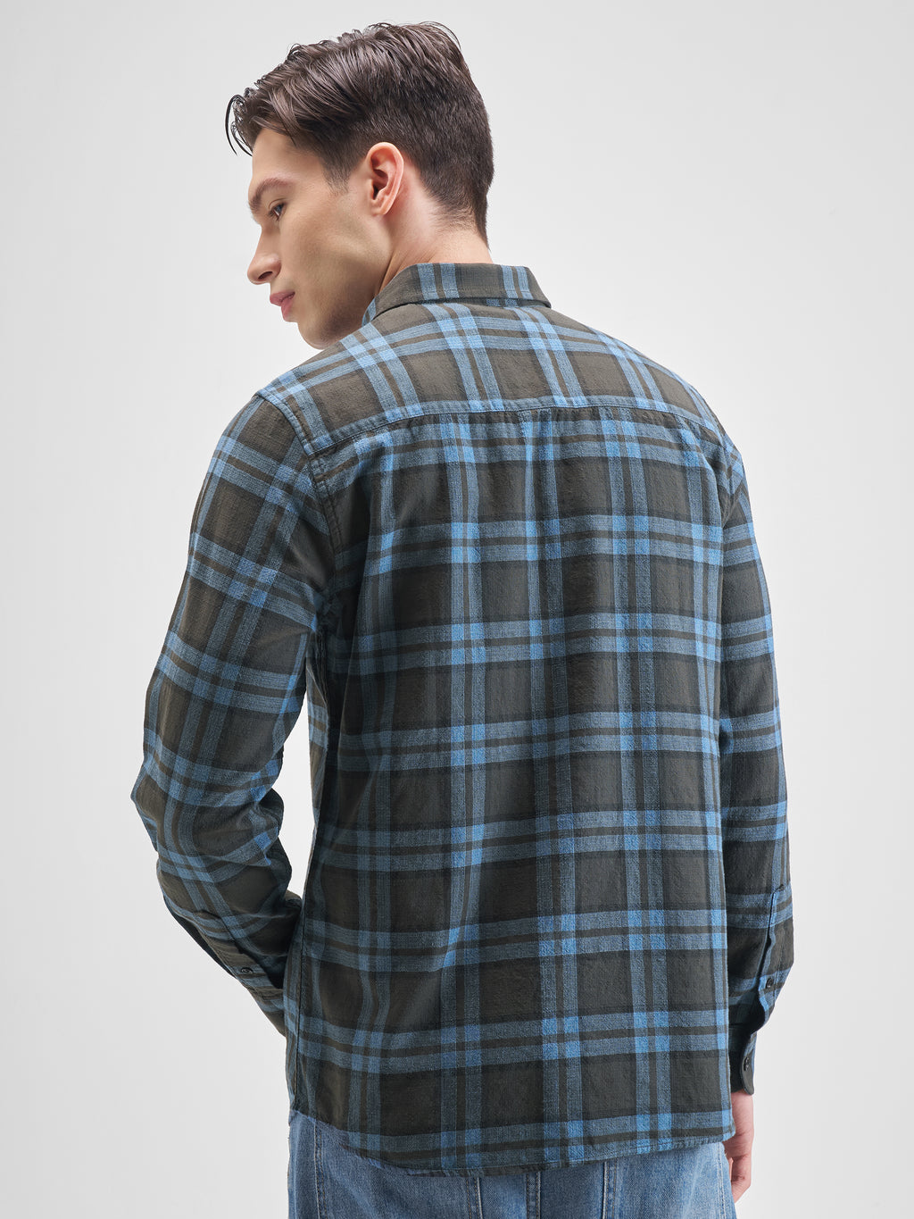 Highlander Men Blue Checked Slim Fit Casual Shirt - Blue - Image 3