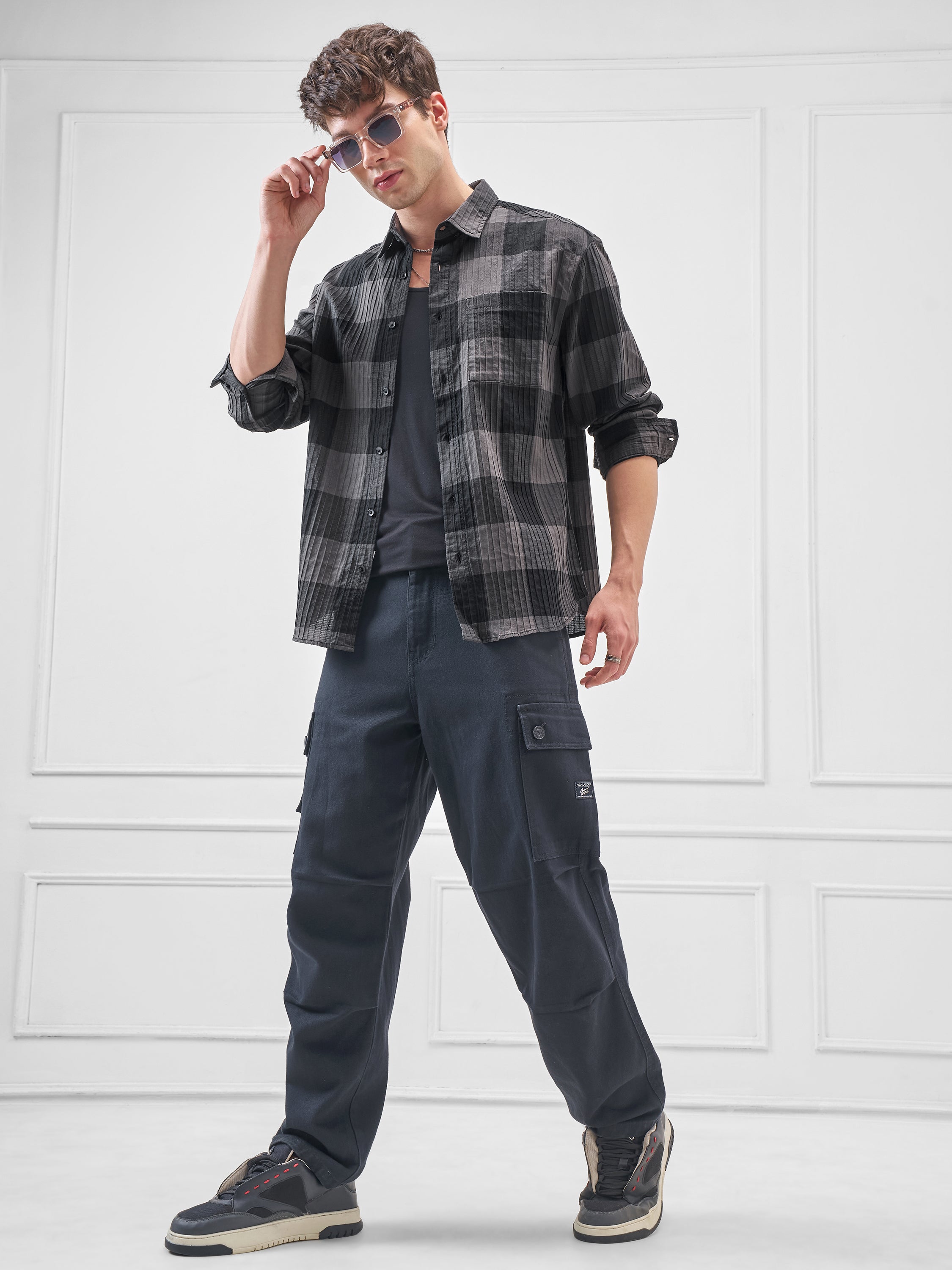 Highlander Men Grey Checked Relaxed Fit Casual Shirt - Grey - Image 2