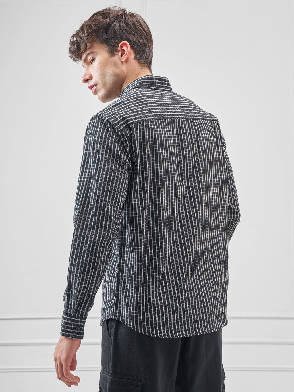 Highlander Men Black Checked Relaxed Fit Casual Shirt - Black - Image 3