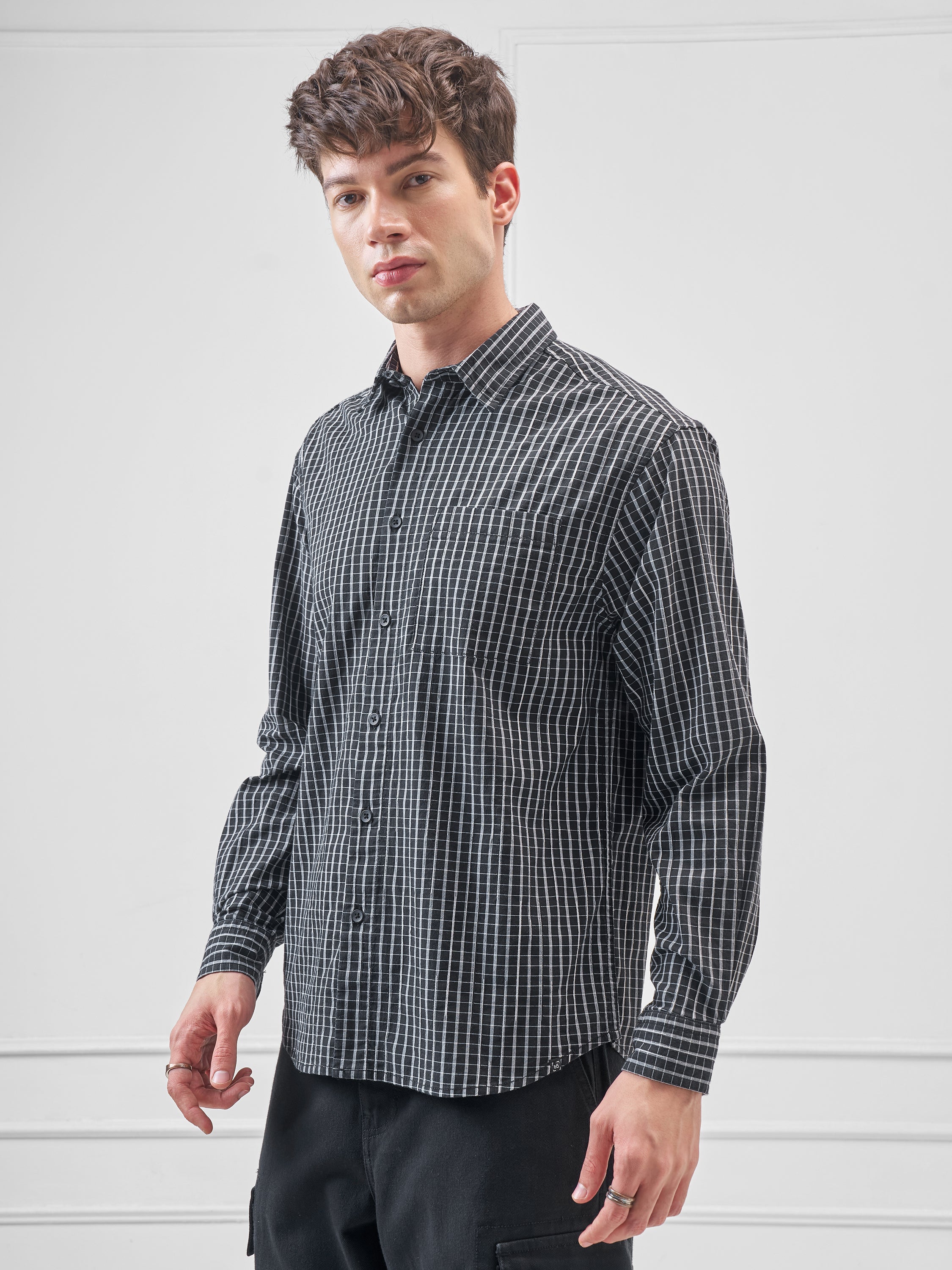 Highlander Men Black Checked Relaxed Fit Casual Shirt - Black - Image 4