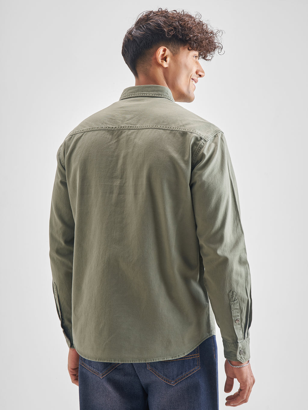 Highlander Men Olive Olive Solid Relaxed Fit Casual Shirt - Olive - Image 3