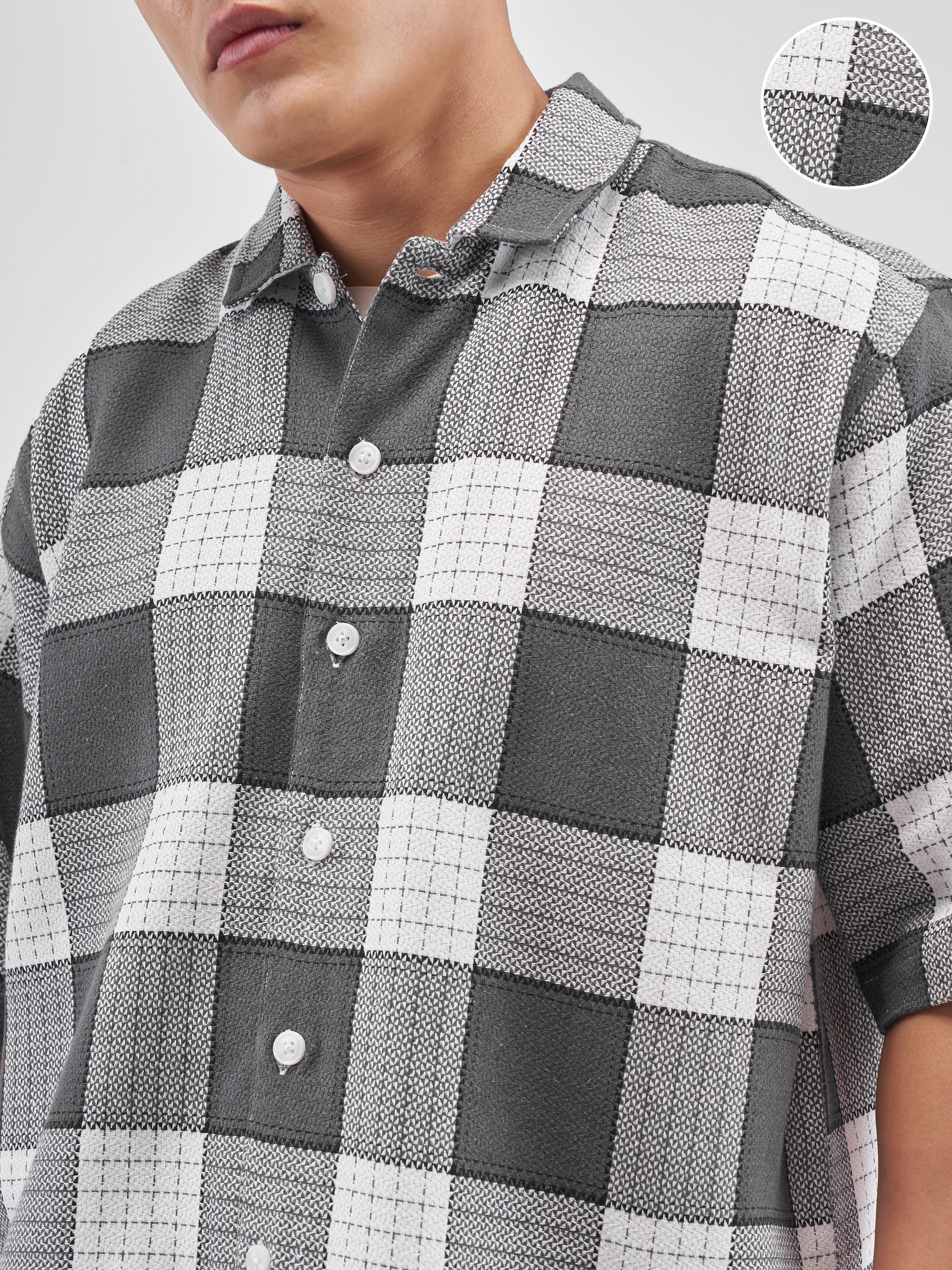 Highlander Men Grey Checked Boxy Fit Casual Shirt - Grey - Image 5