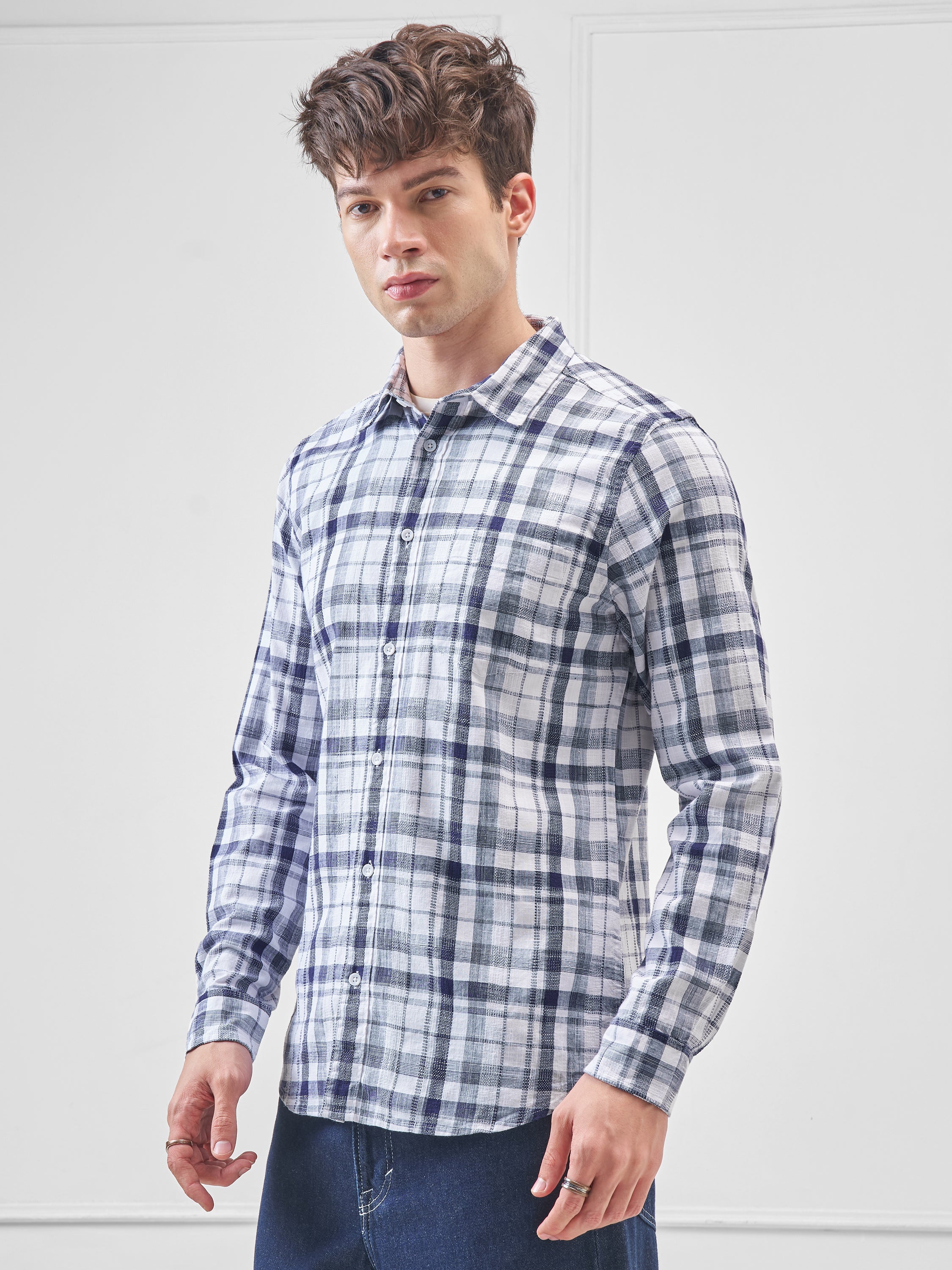 Highlander Men White Checked Relaxed Fit Casual Shirt - White - Image 4