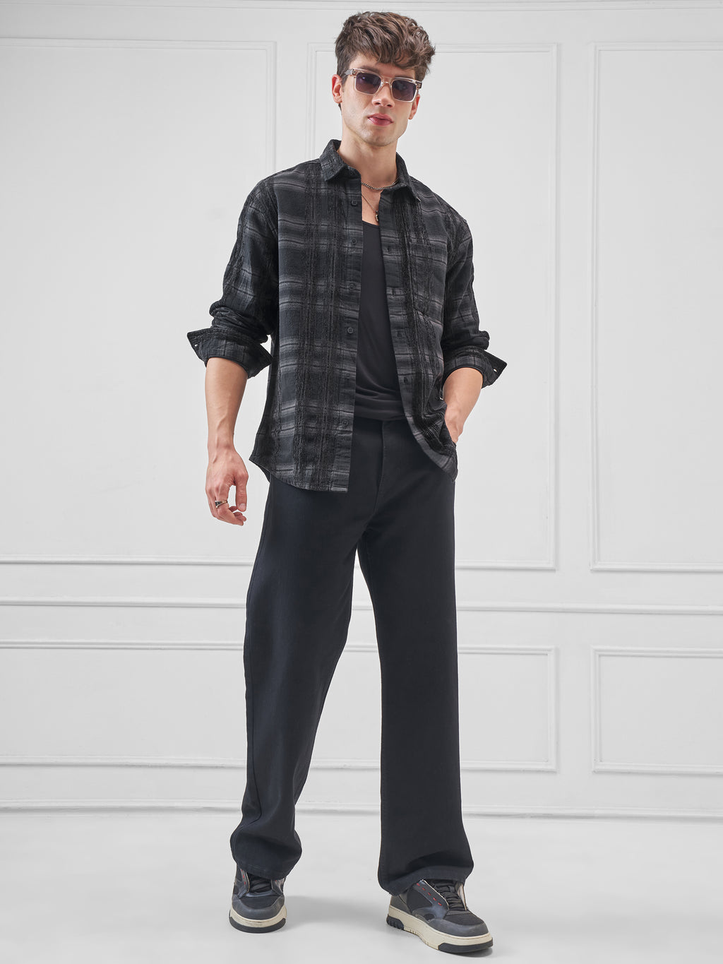 Highlander Men Black Checked Relaxed Fit Casual Shirt - Black - Image 2