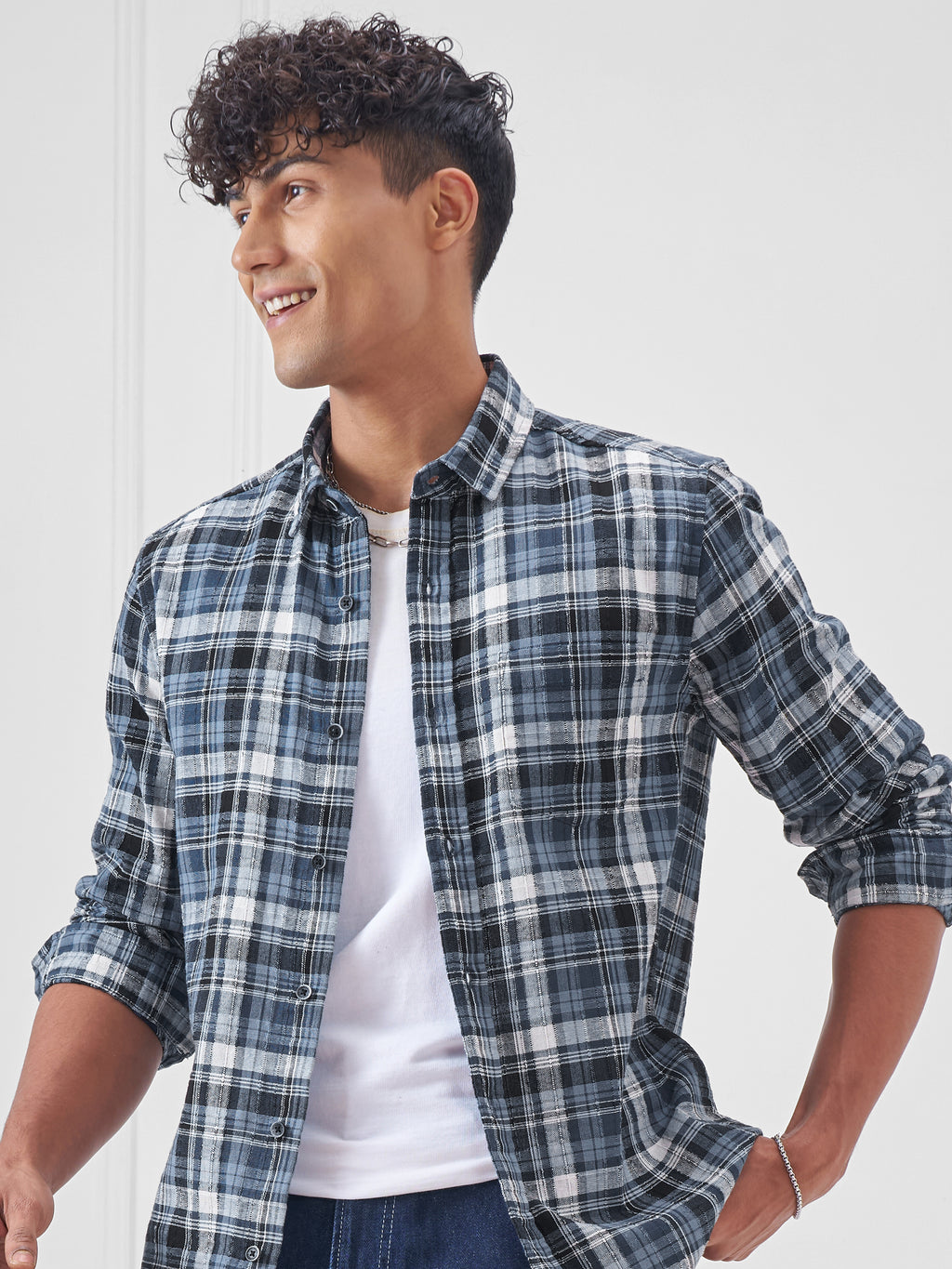 Highlander Men Blue Checked Slim Fit Casual Shirt - Blue - Image 1