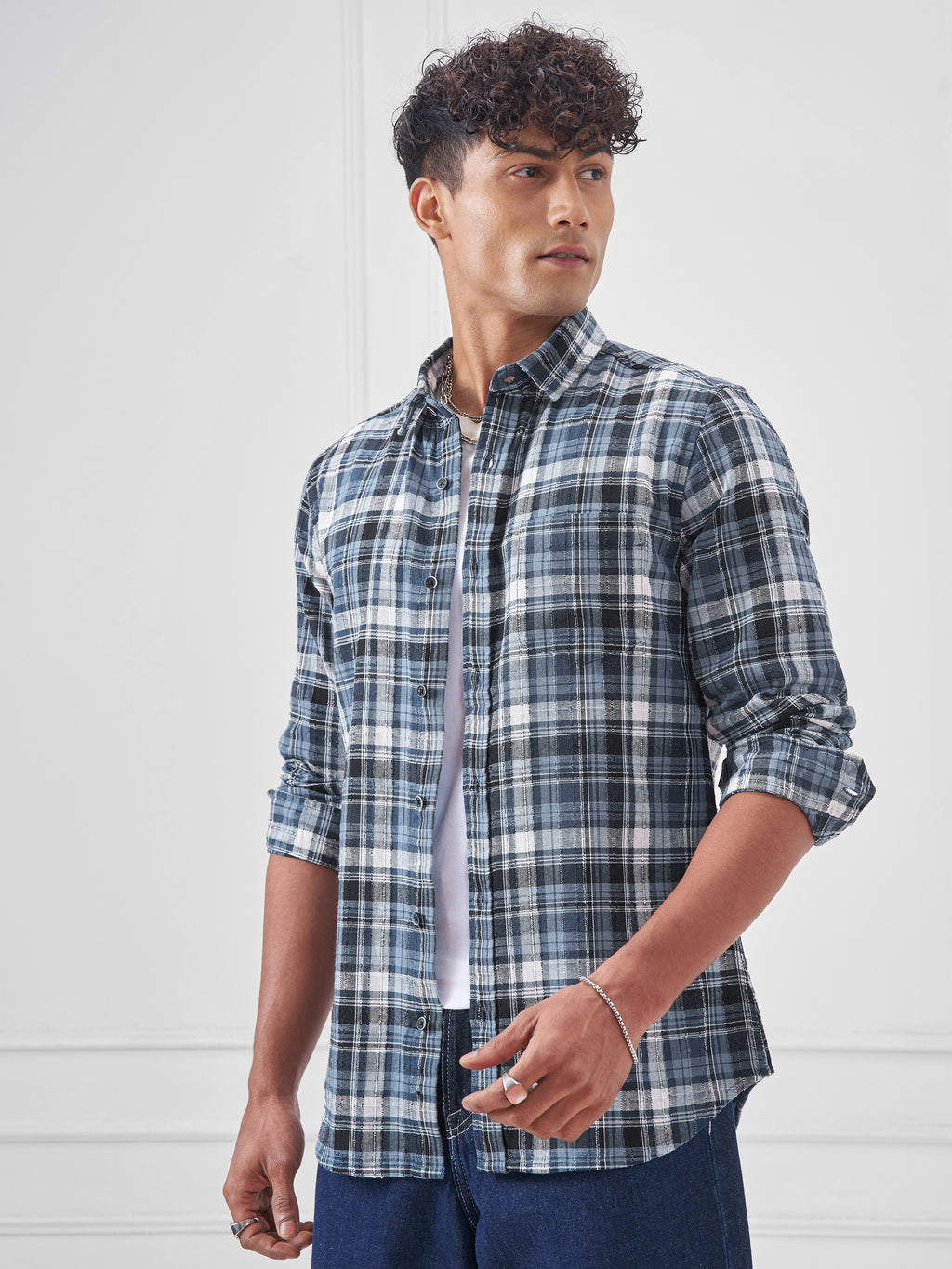 Highlander Men Blue Checked Slim Fit Casual Shirt - Blue - Image 4