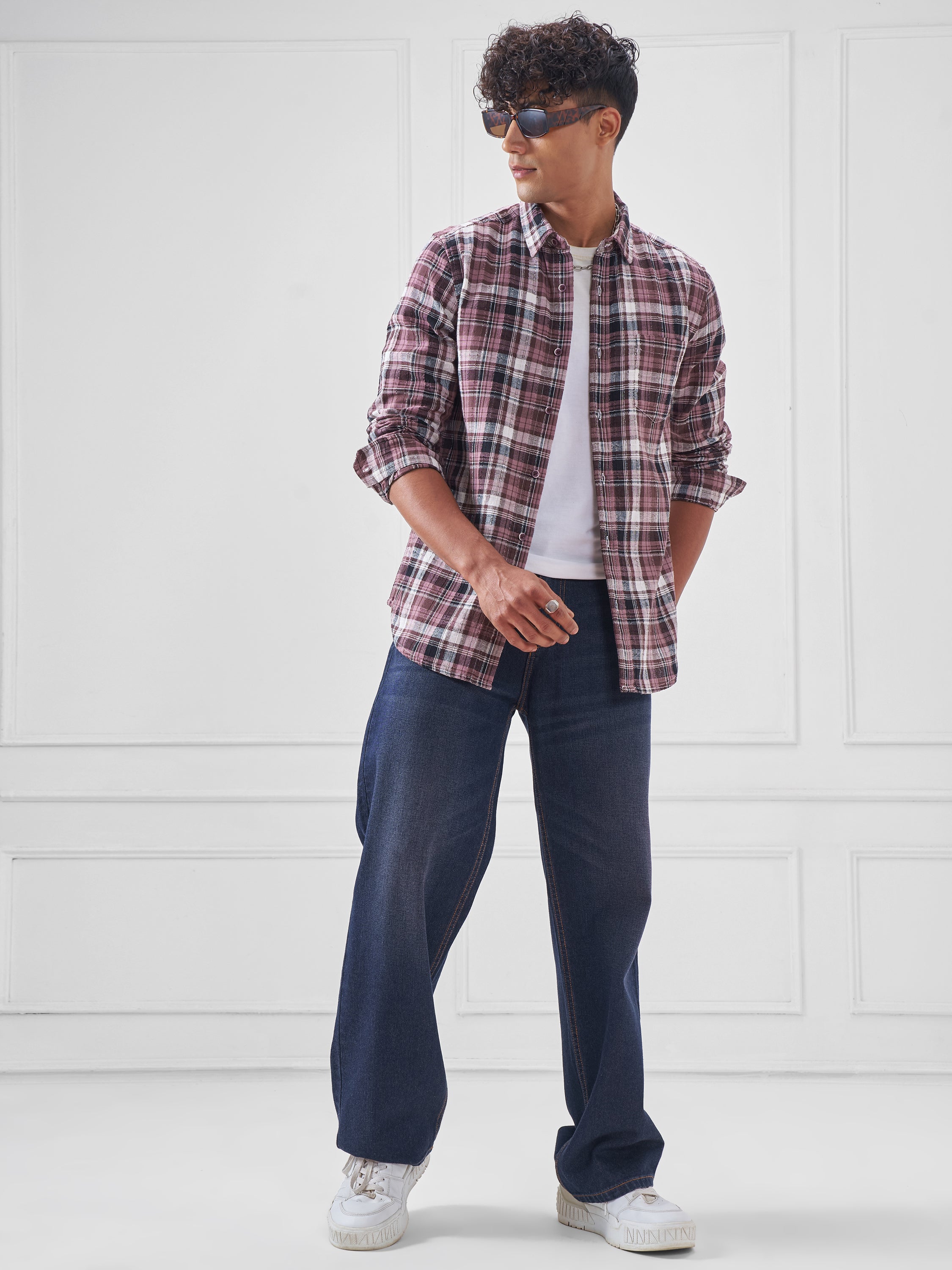 Highlander Men Pink Checked Slim Fit Casual Shirt - Pink - Image 2