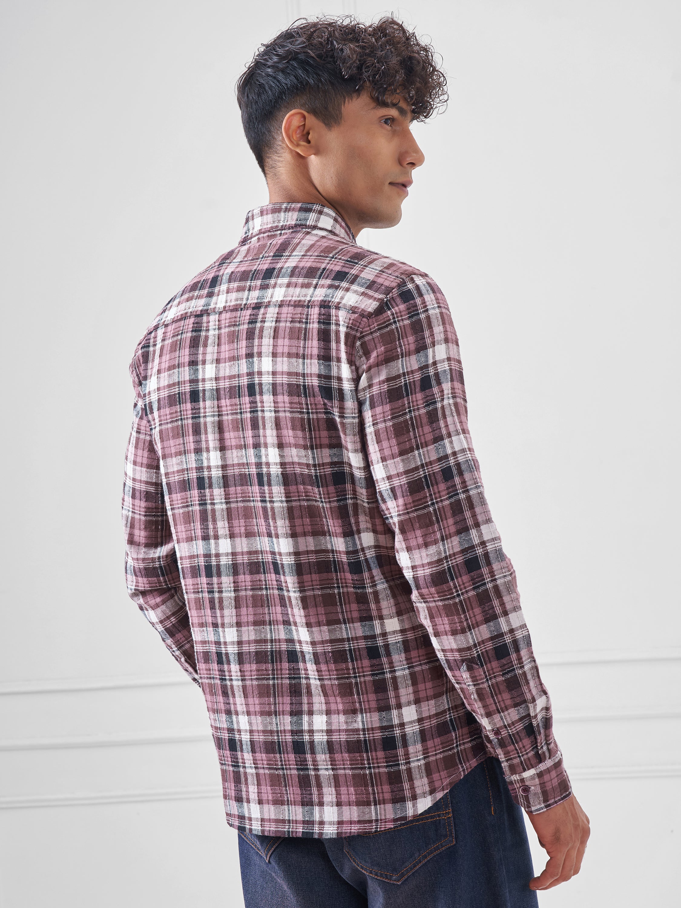 Highlander Men Pink Checked Slim Fit Casual Shirt - Pink - Image 3