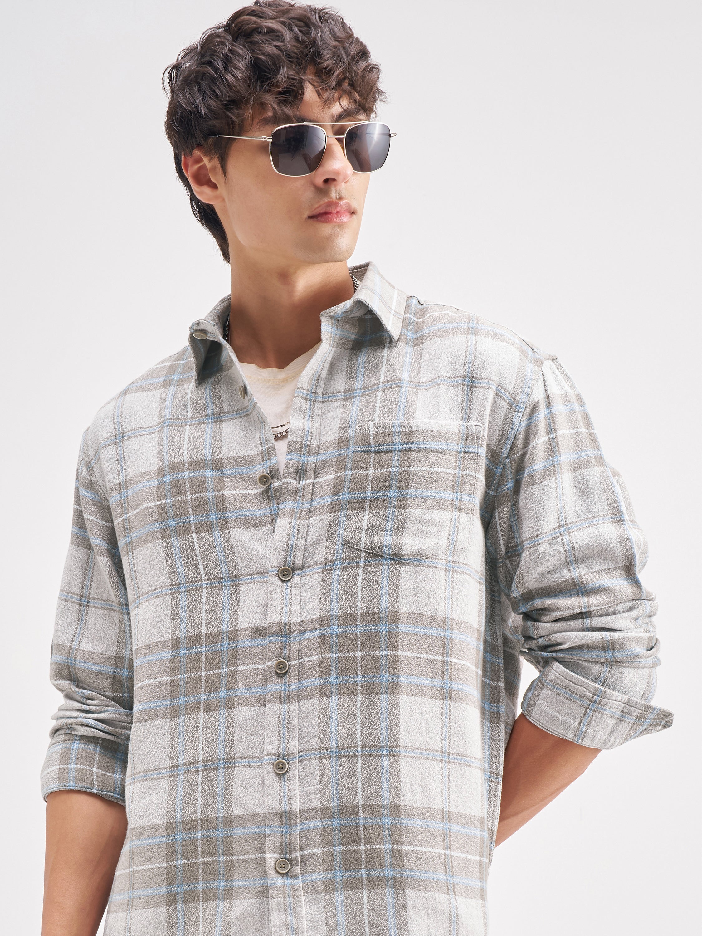 Highlander Men Grey Checked Relaxed Fit Casual Shirt - Grey - Image 1