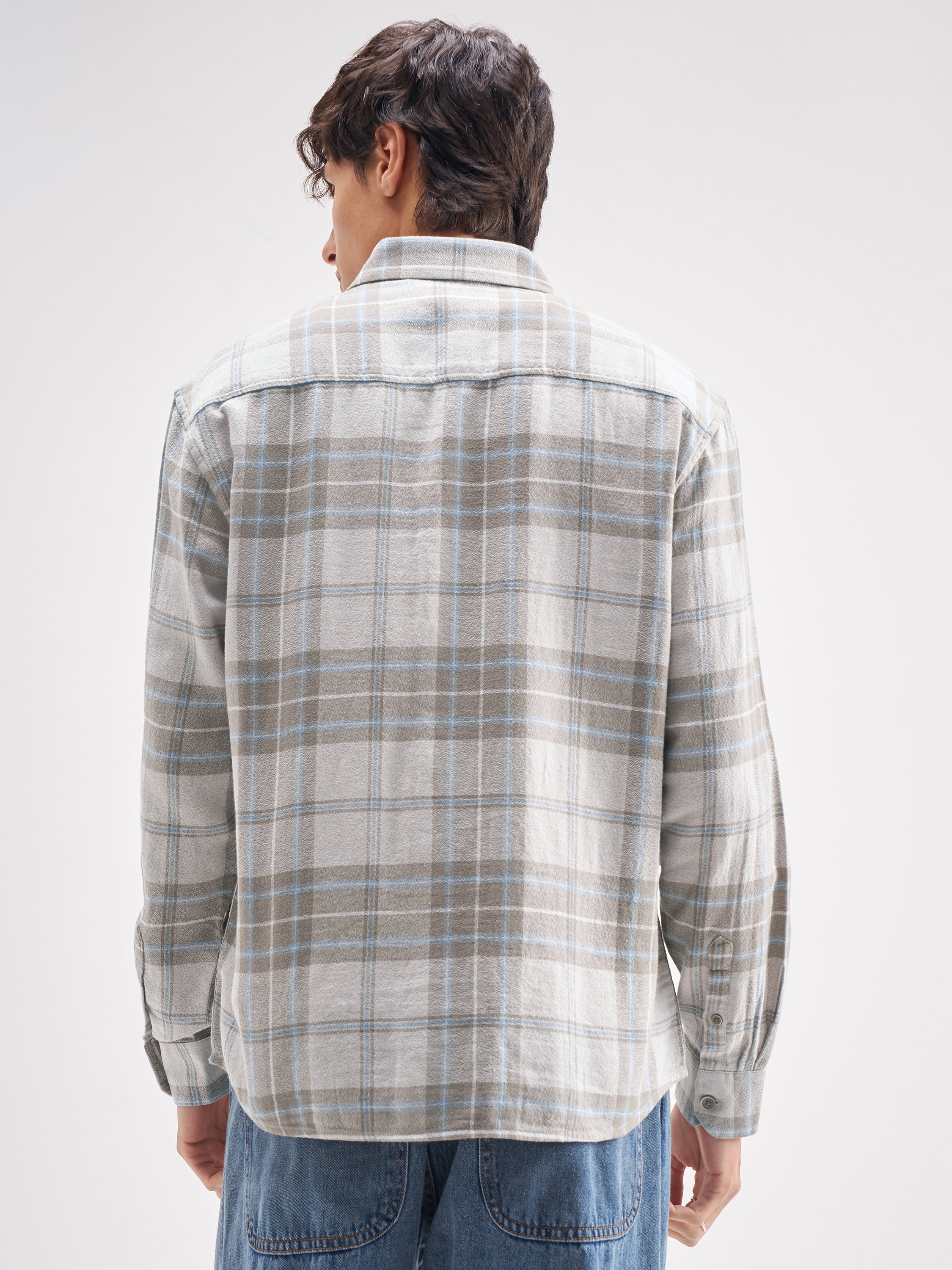 Highlander Men Grey Checked Relaxed Fit Casual Shirt - Grey - Image 3
